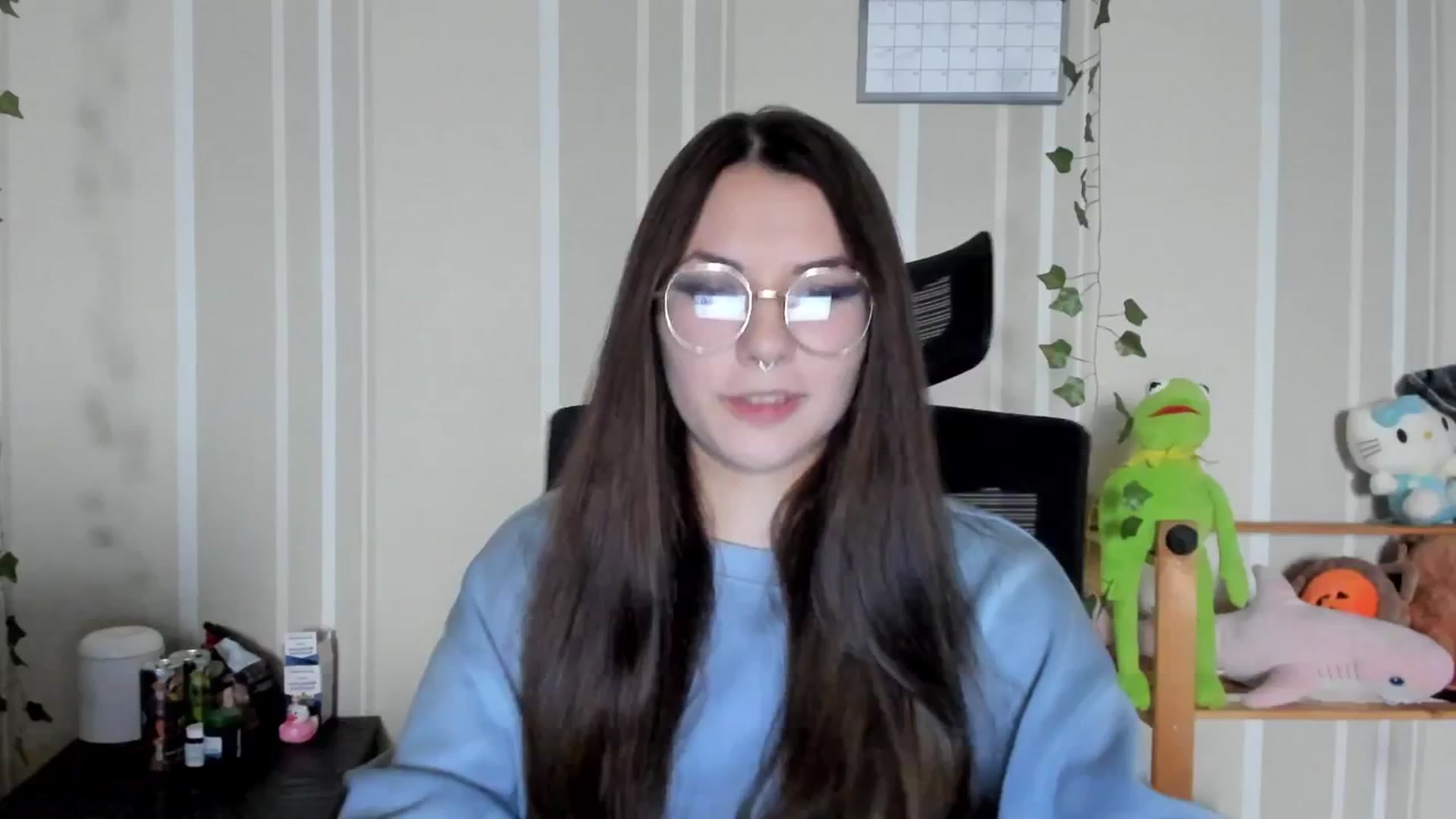 Gallery image thumbnail from AmnesiaGirl1's myfreecams stream on, 09/17/2025, 13:20 image 18 of 20
