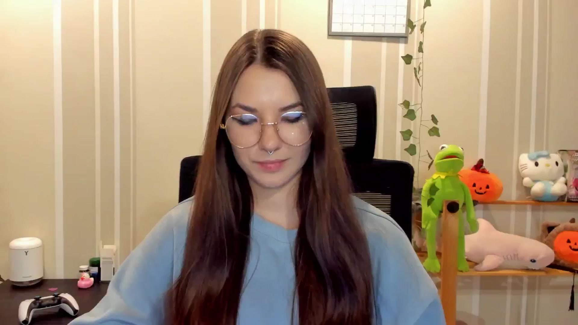 Gallery image thumbnail from AmnesiaGirl1's myfreecams stream on, 09/18/2025, 17:31 image 20 of 20