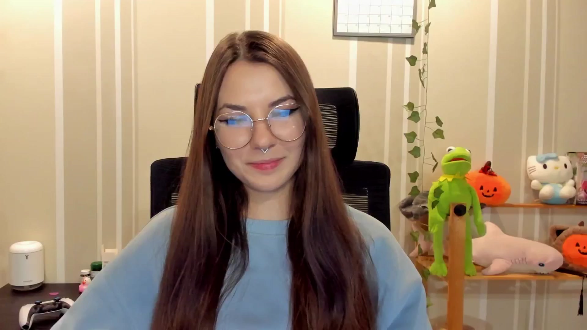 Gallery image thumbnail from AmnesiaGirl1's myfreecams stream on, 09/18/2025, 17:31 image 6 of 20