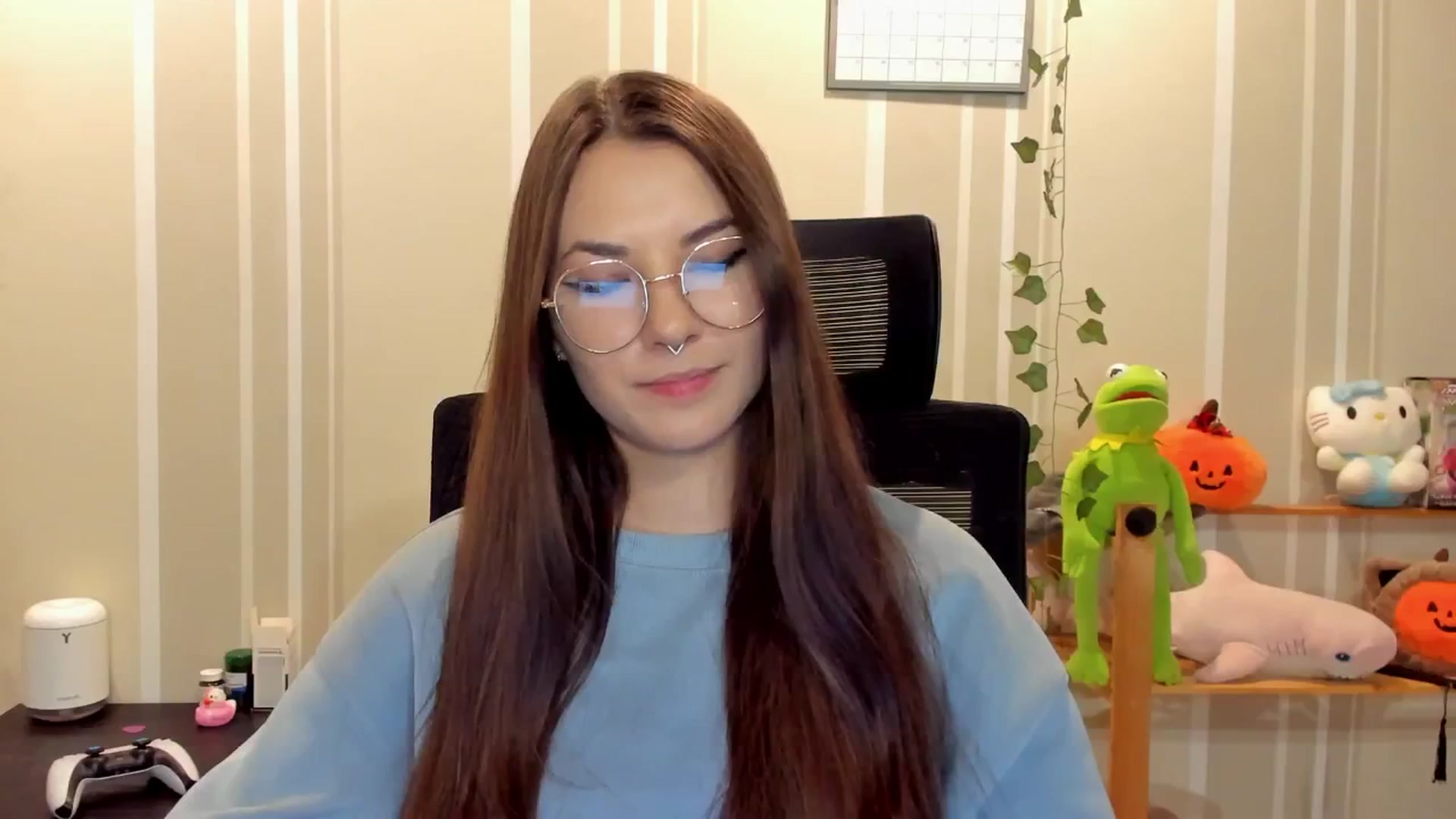Gallery image thumbnail from AmnesiaGirl1's myfreecams stream on, 09/18/2025, 17:31 image 2 of 20