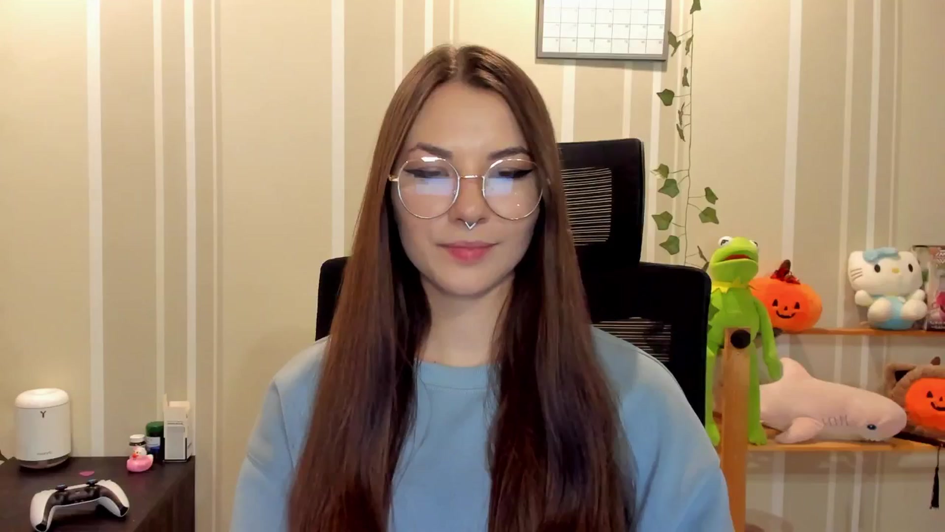 Gallery image thumbnail from AmnesiaGirl1's myfreecams stream on, 09/18/2025, 17:31 image 17 of 20