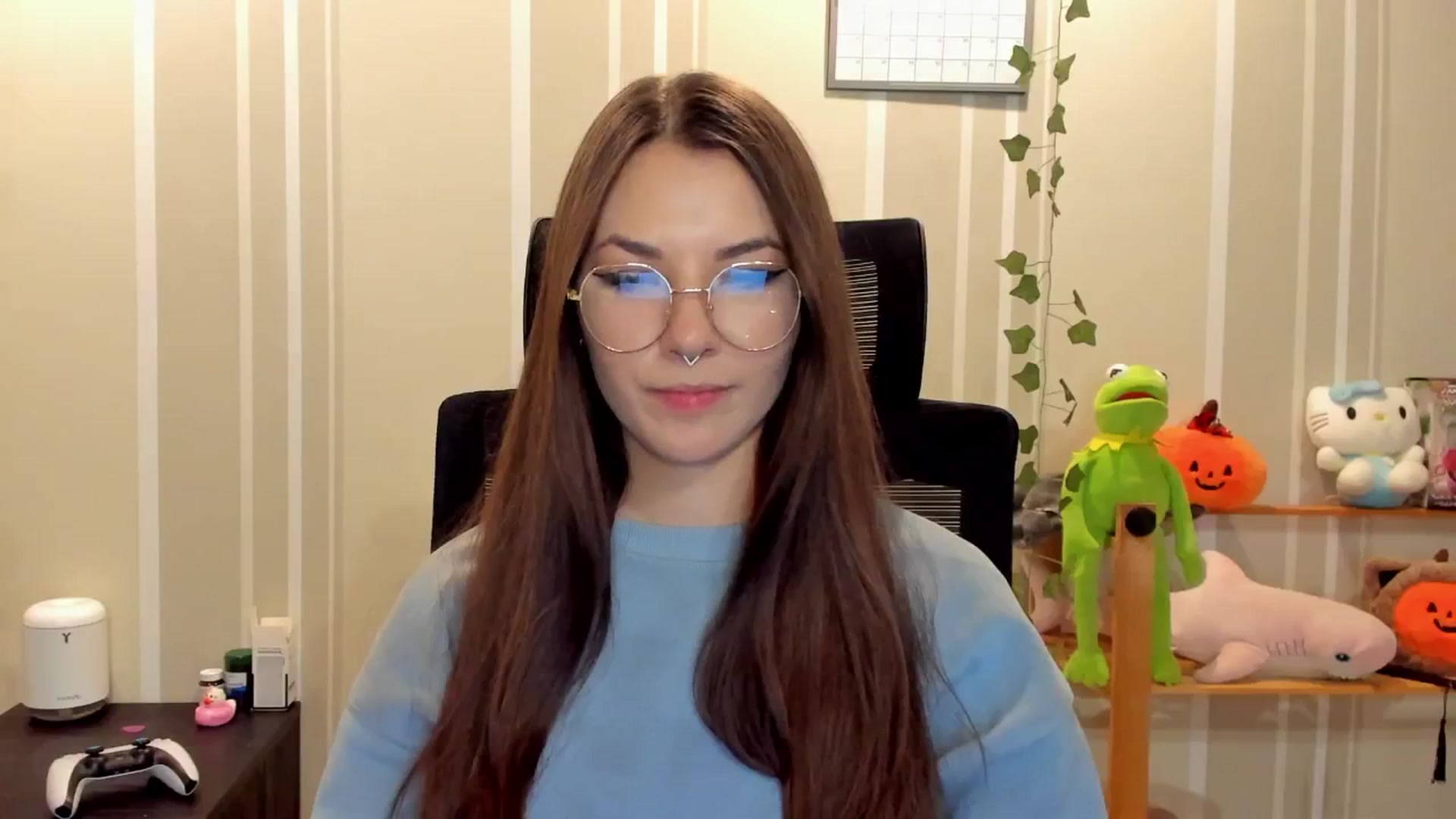 Gallery image thumbnail from AmnesiaGirl1's myfreecams stream on, 09/18/2025, 17:59 image 11 of 20