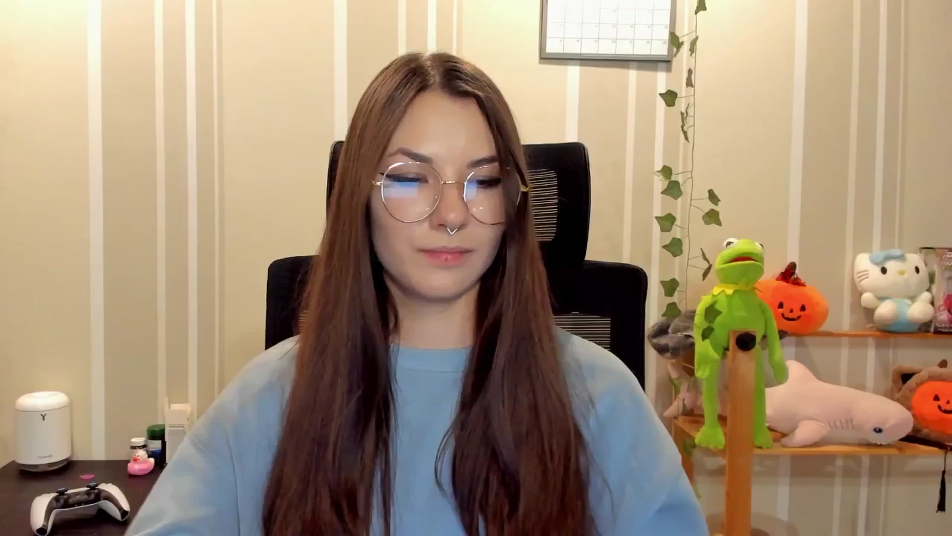 Gallery image thumbnail from AmnesiaGirl1's myfreecams stream on, 09/18/2025, 17:59 image 16 of 20