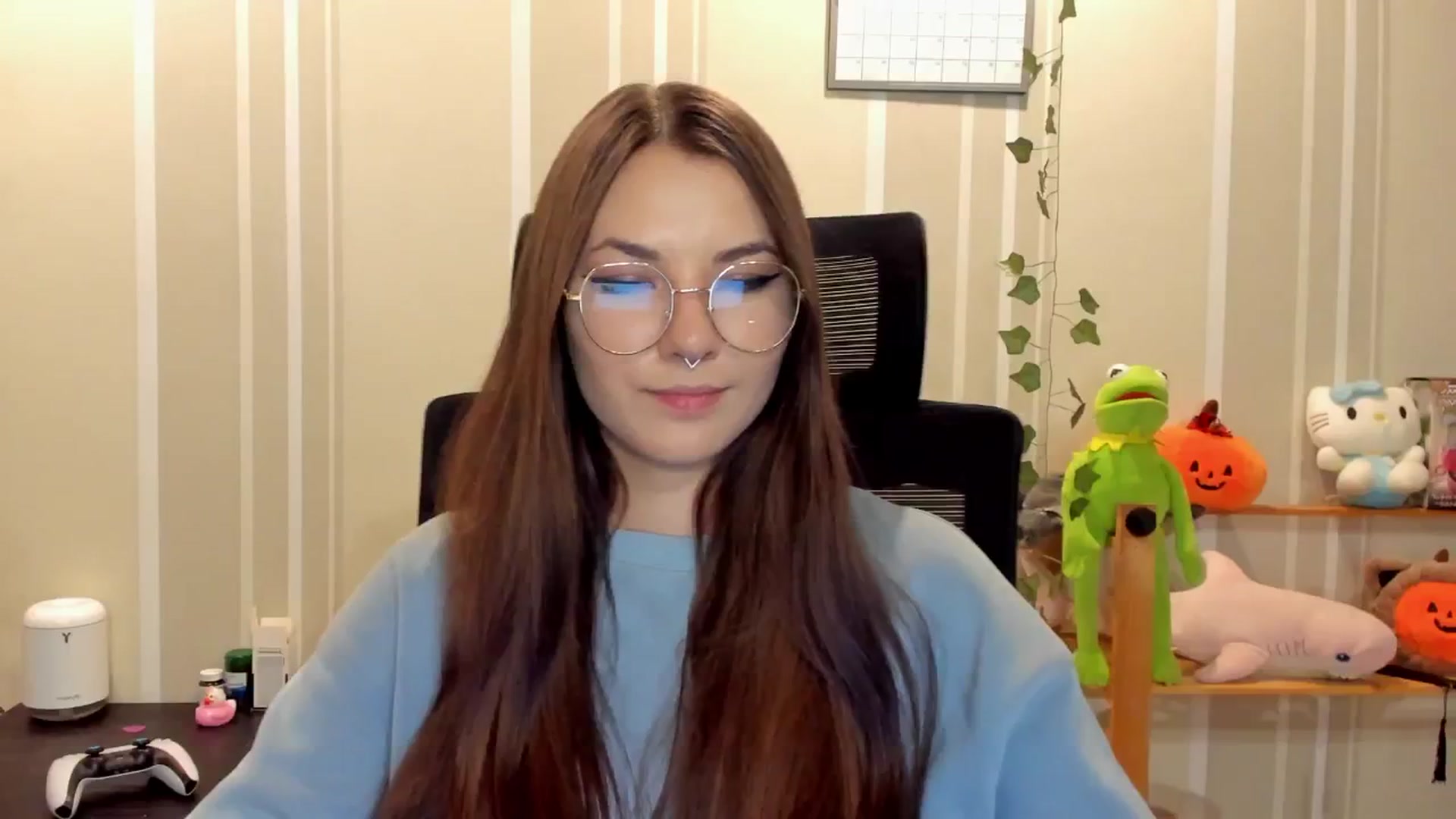 Gallery image thumbnail from AmnesiaGirl1's myfreecams stream on, 09/18/2025, 17:59 image 6 of 20