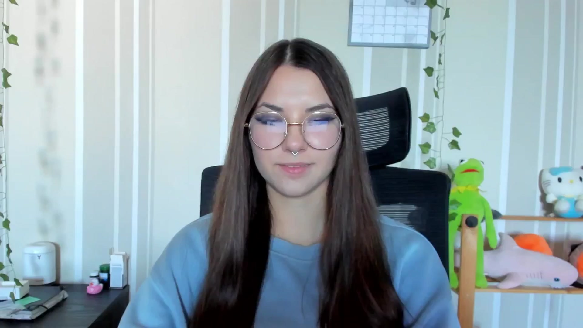 Gallery image thumbnail from AmnesiaGirl1's myfreecams stream on, 09/20/2025, 13:43 image 10 of 20