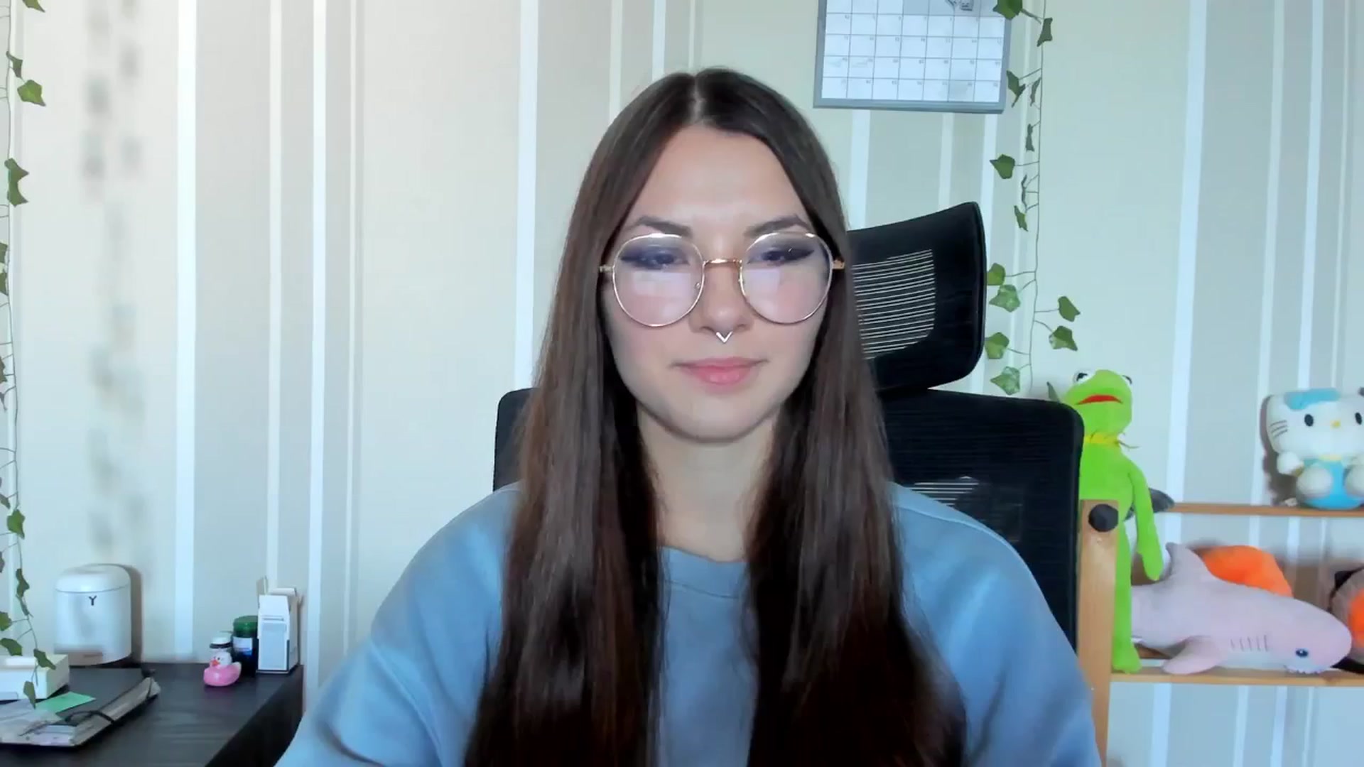 Gallery image thumbnail from AmnesiaGirl1's myfreecams stream on, 09/20/2025, 13:43 image 14 of 20
