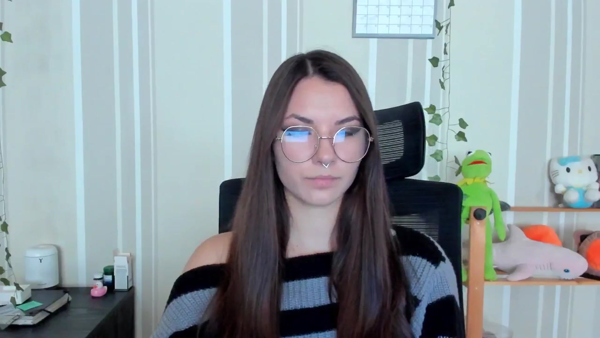 Gallery image thumbnail from AmnesiaGirl1's myfreecams stream on, 09/21/2025, 11:23 image 20 of 20