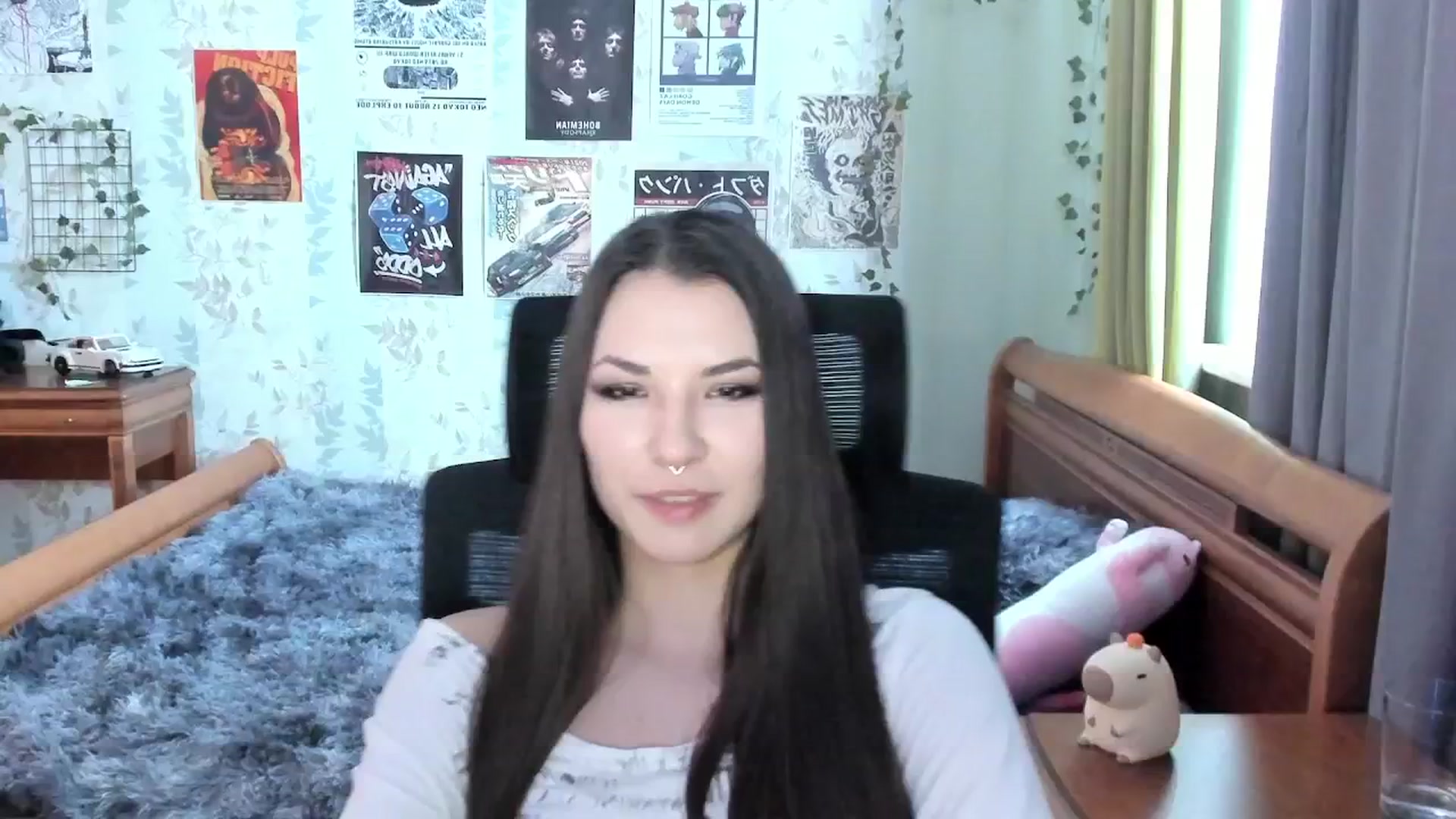 Gallery image thumbnail from AmnesiaGirl1's myfreecams stream on, 09/25/2025, 12:11 image 19 of 20