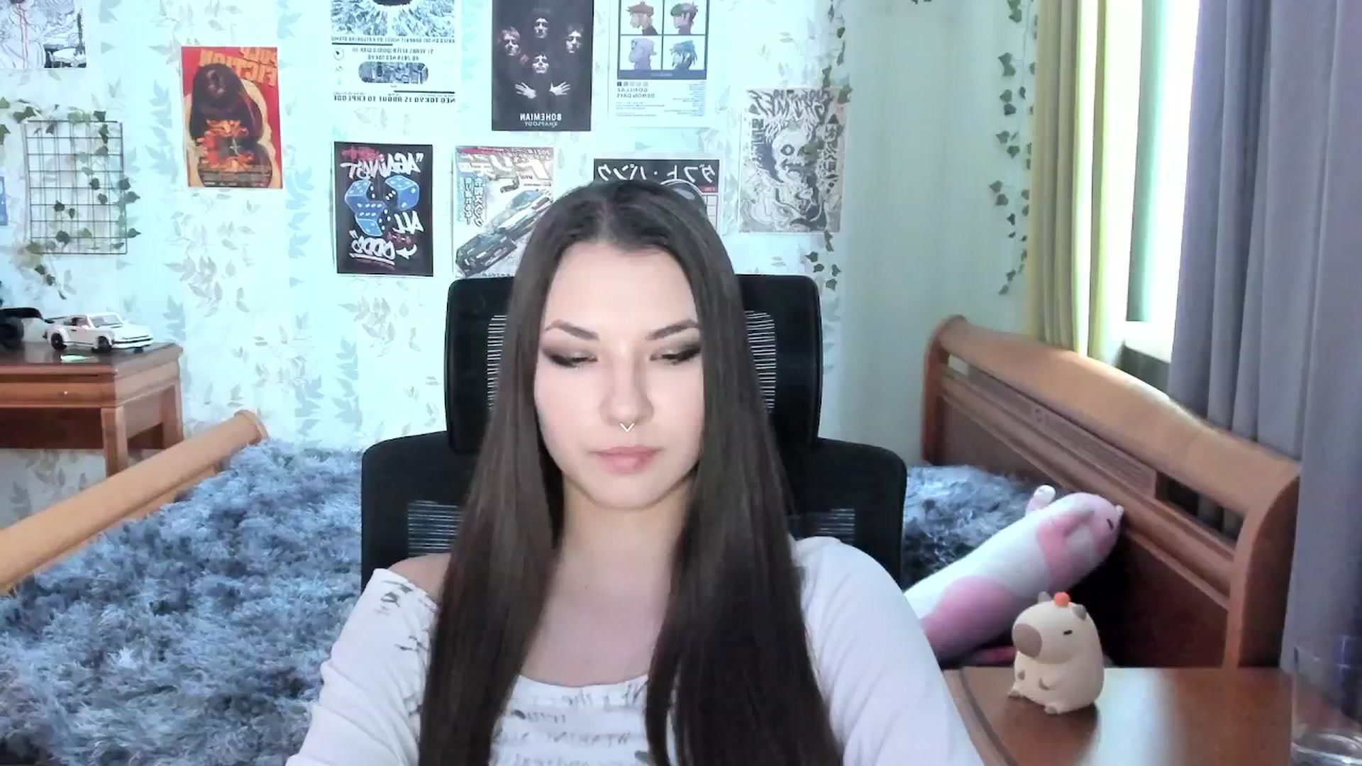 Gallery image thumbnail from AmnesiaGirl1's myfreecams stream on, 09/25/2025, 12:11 image 10 of 20