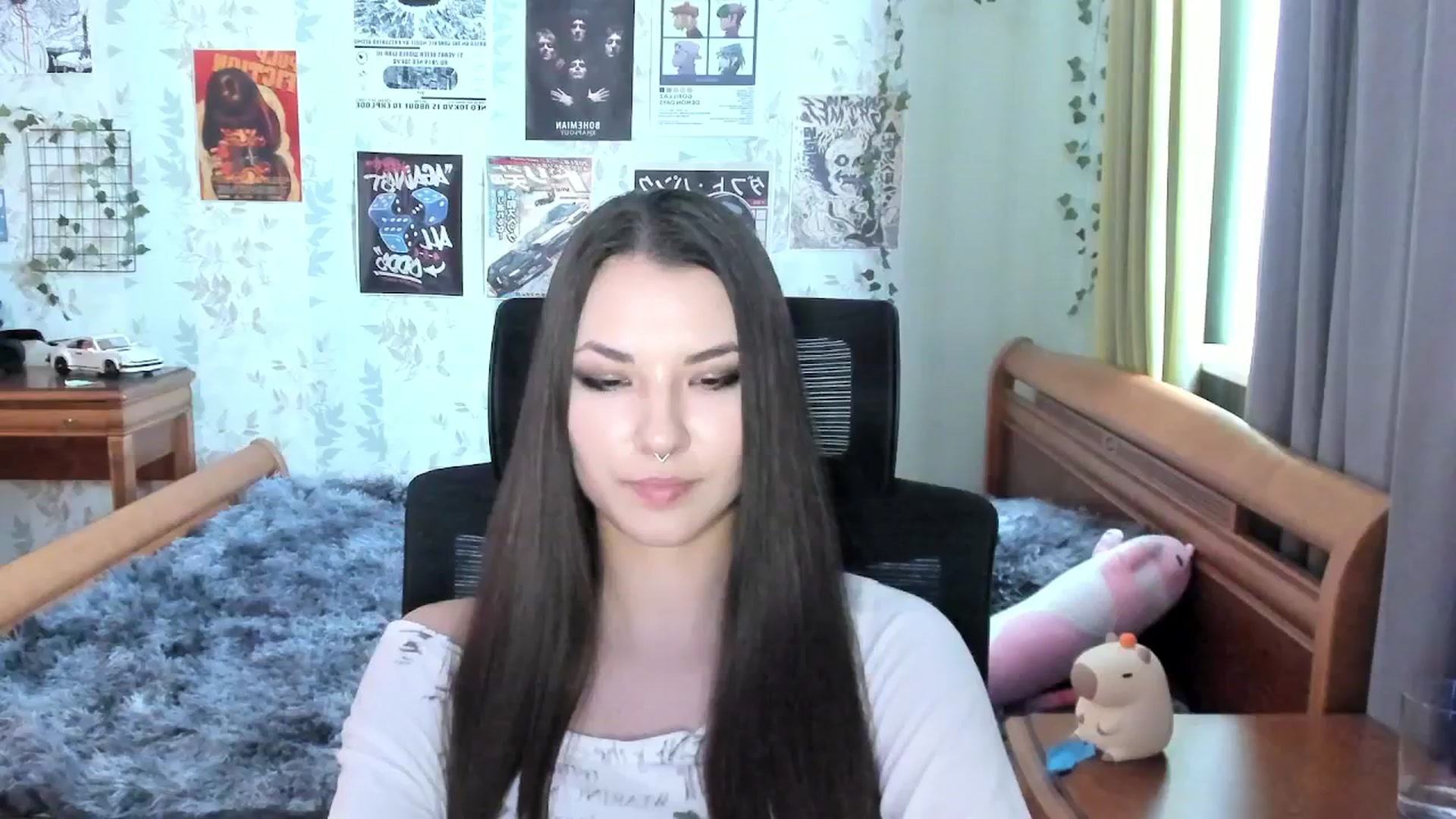 Gallery image thumbnail from AmnesiaGirl1's myfreecams stream on, 09/25/2025, 13:23 image 15 of 20