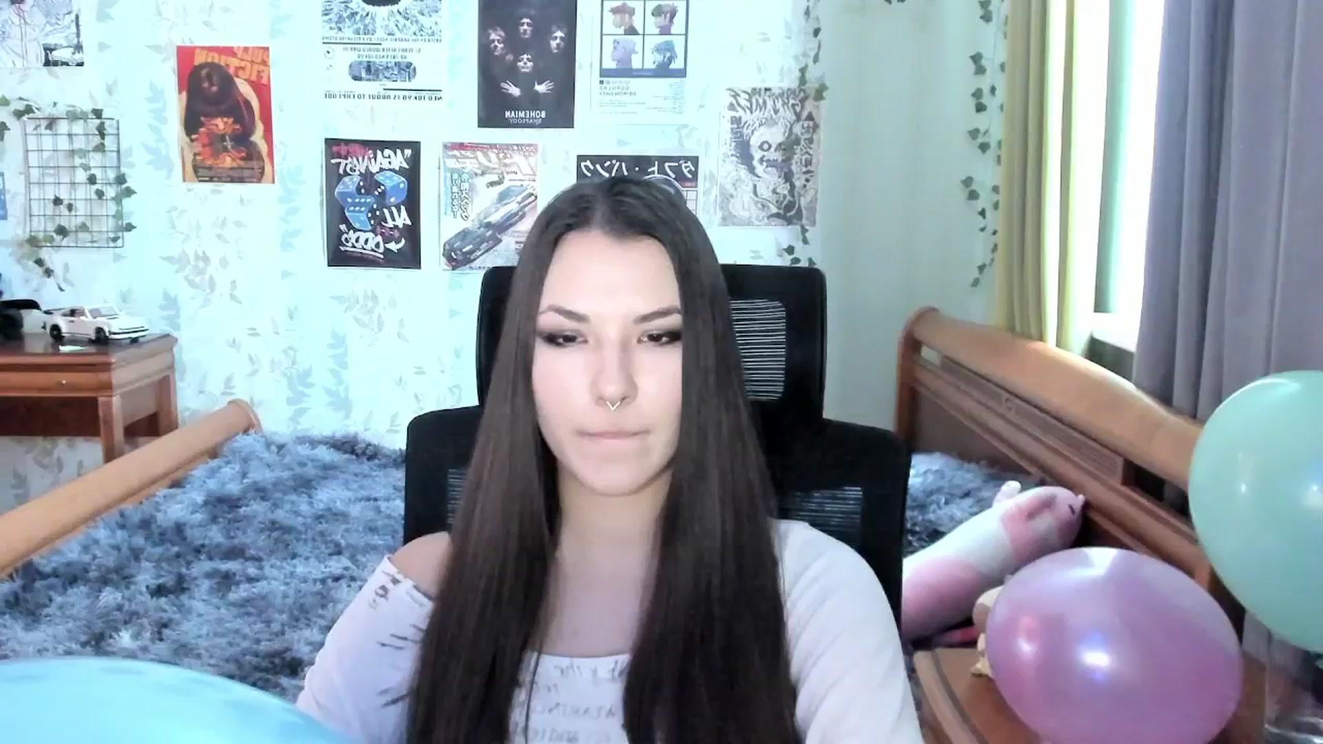 Gallery image thumbnail from AmnesiaGirl1's myfreecams stream on, 09/25/2025, 13:23 image 5 of 20