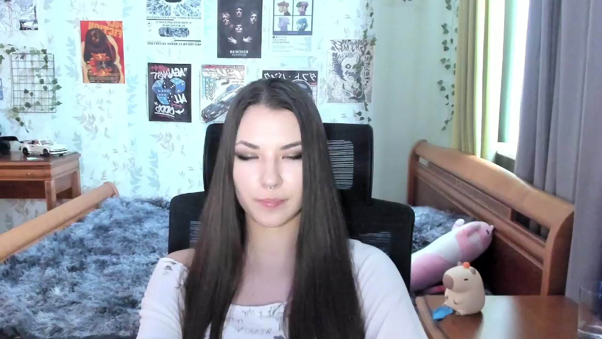 Gallery image thumbnail from AmnesiaGirl1's myfreecams stream on, 09/25/2025, 13:23 image 18 of 20