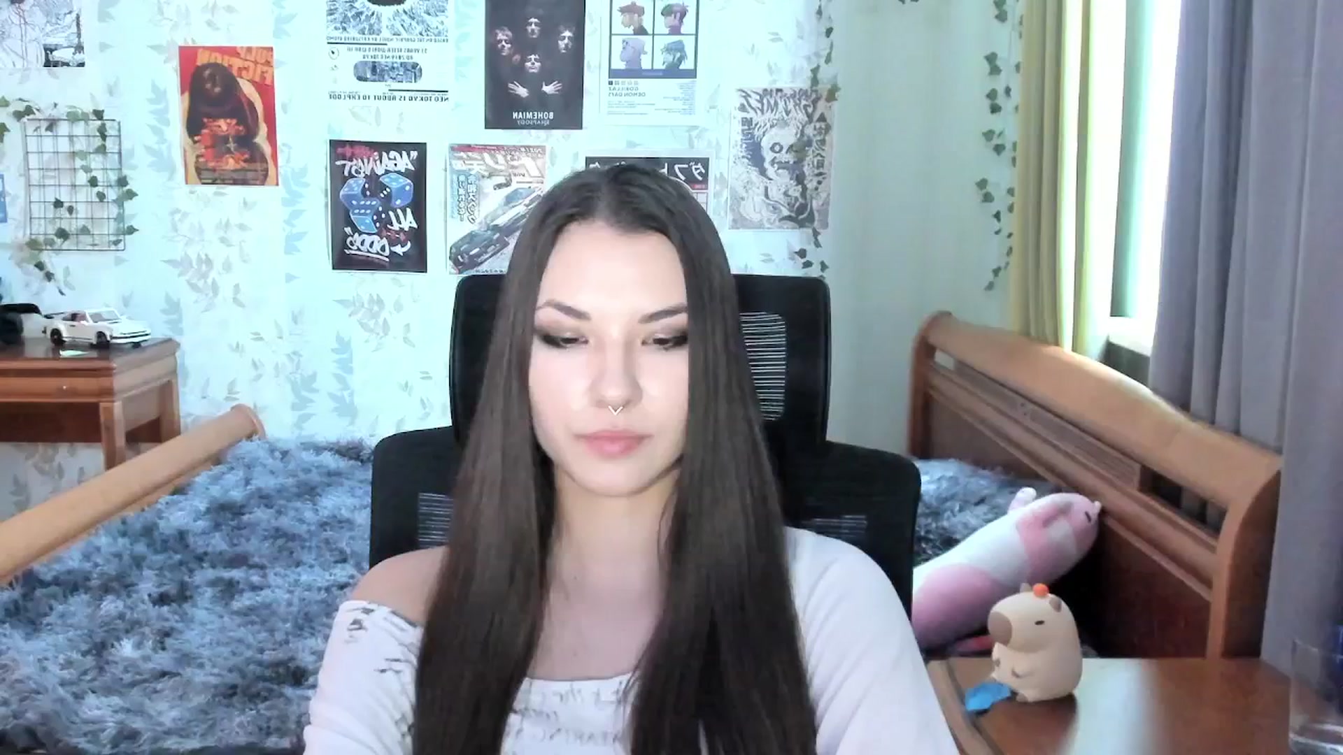 Gallery image thumbnail from AmnesiaGirl1's myfreecams stream on, 09/25/2025, 13:23 image 12 of 20