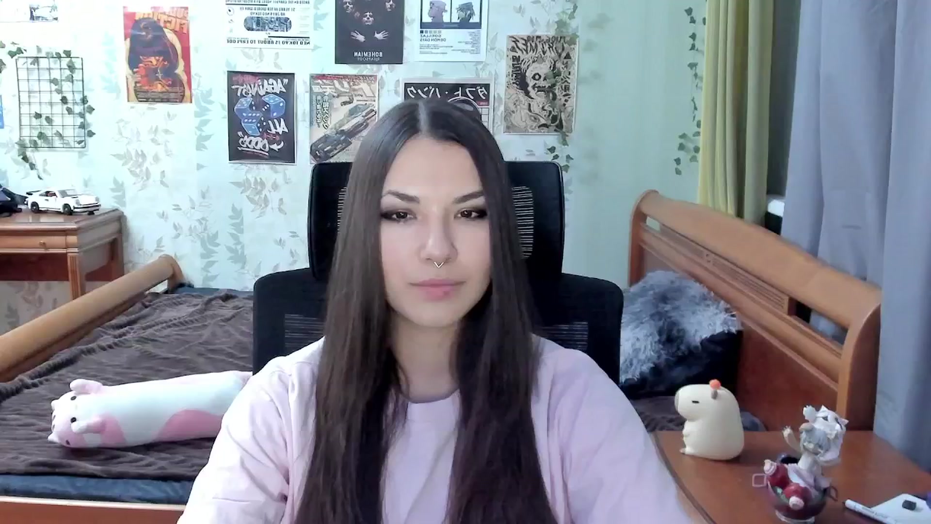 Gallery image thumbnail from AmnesiaGirl1's myfreecams stream on, 09/30/2025, 16:10 image 19 of 20