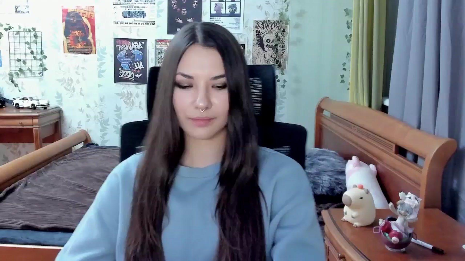 Gallery image thumbnail from AmnesiaGirl1's myfreecams stream on, 10/03/2025, 19:38 image 19 of 20