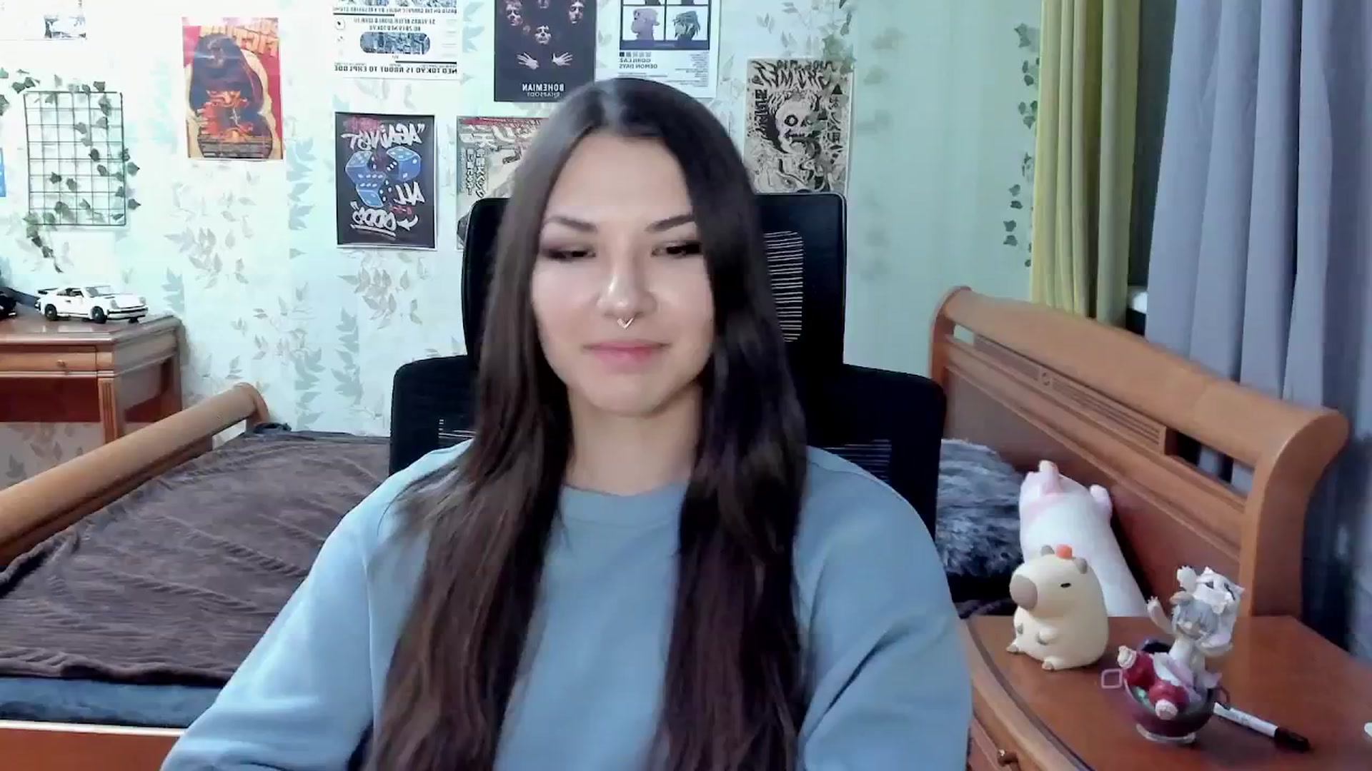 Gallery image thumbnail from AmnesiaGirl1's myfreecams stream on, 10/03/2025, 19:38 image 4 of 20