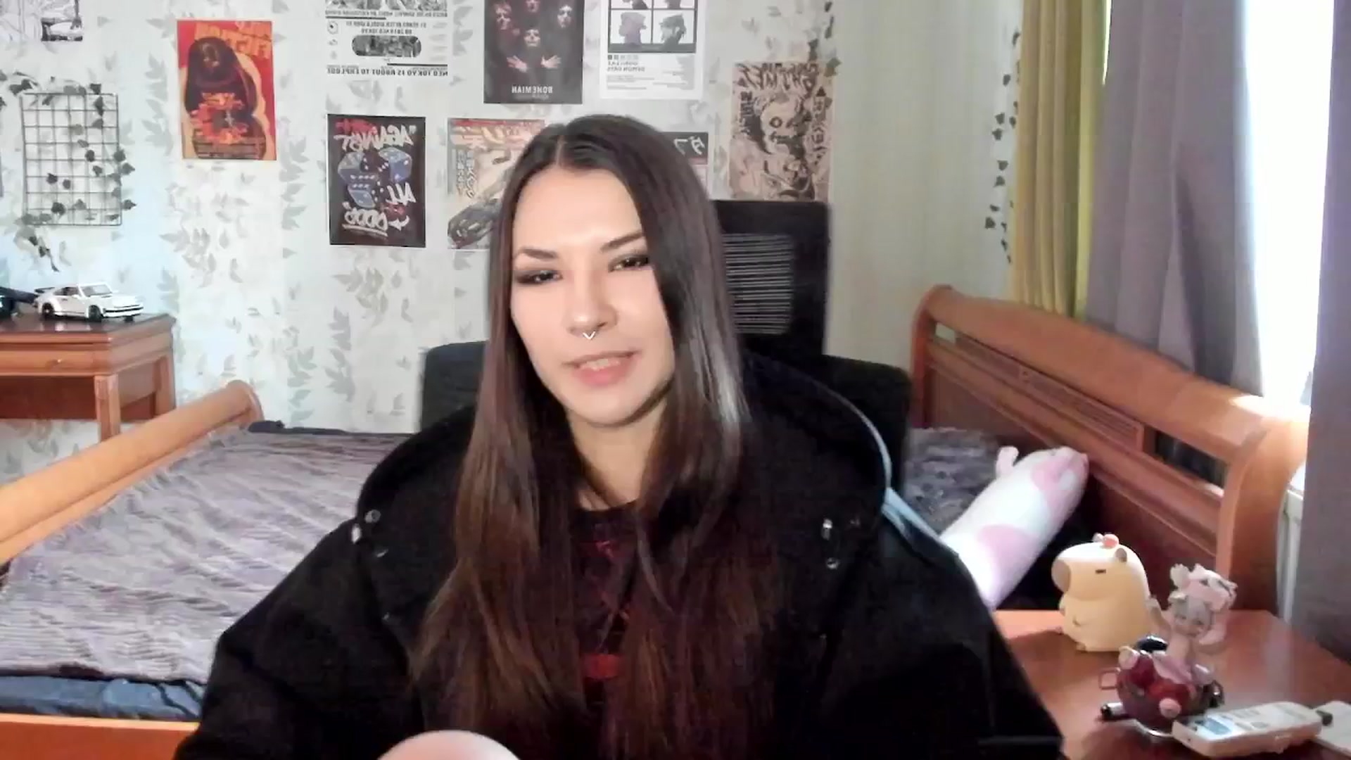 Gallery image thumbnail from AmnesiaGirl1's myfreecams stream on, 10/05/2025, 11:50 image 11 of 20