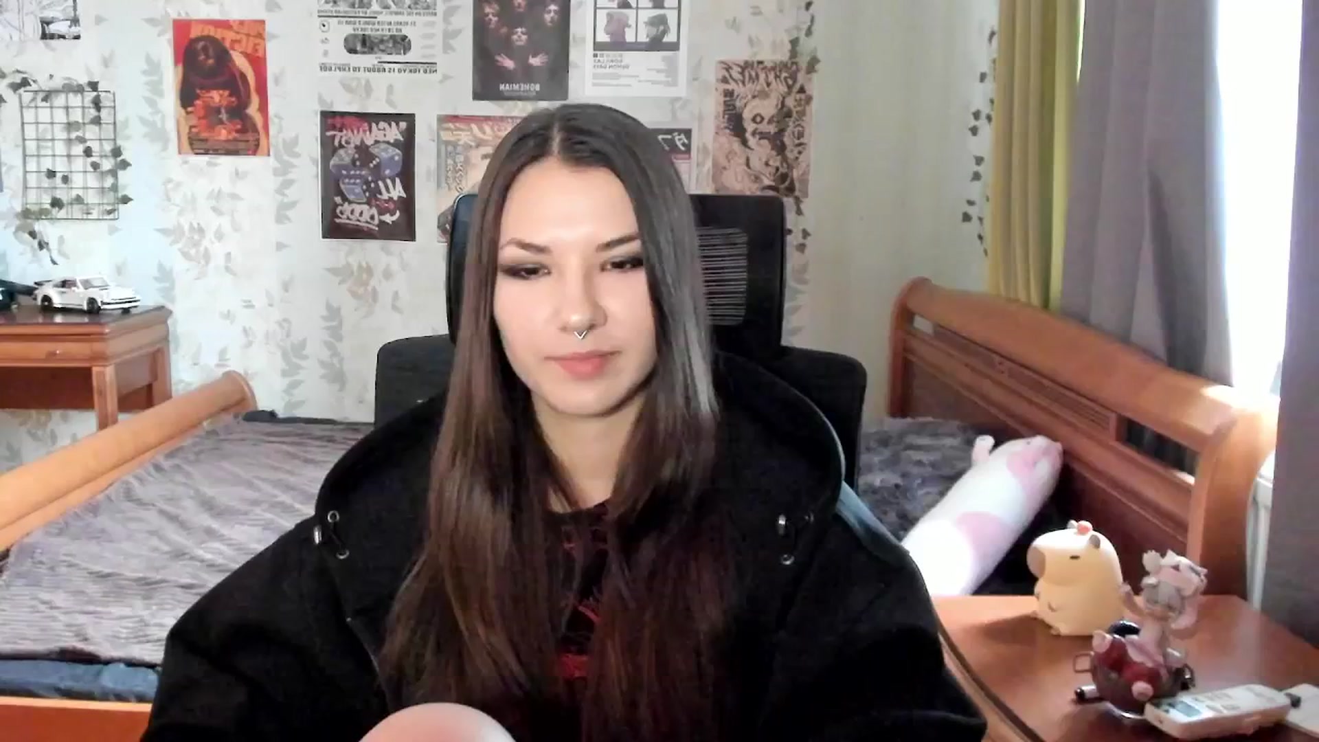 Gallery image thumbnail from AmnesiaGirl1's myfreecams stream on, 10/05/2025, 11:50 image 6 of 20