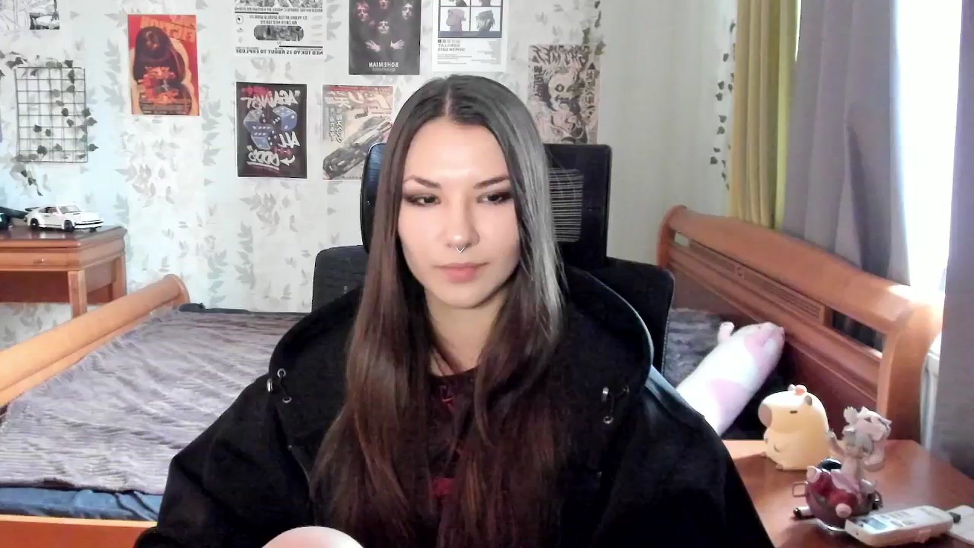 Gallery image thumbnail from AmnesiaGirl1's myfreecams stream on, 10/05/2025, 11:50 image 14 of 20