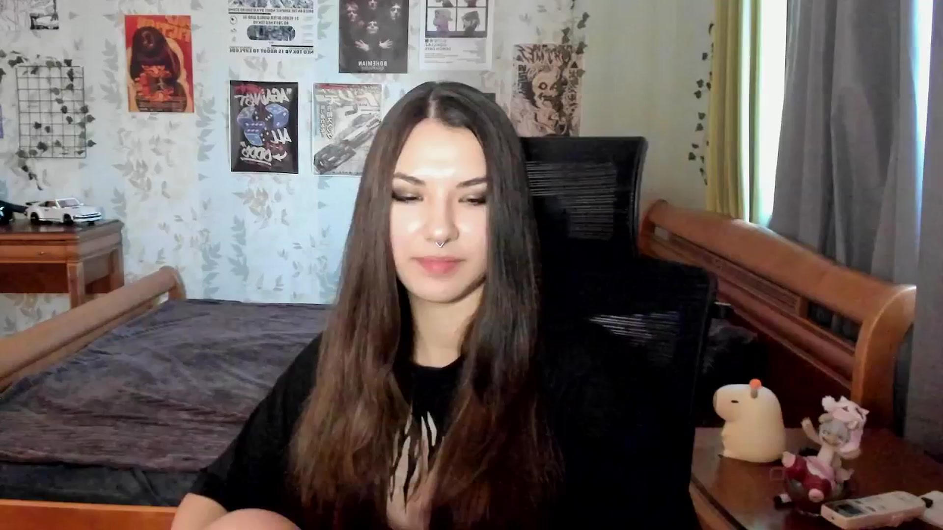 Gallery image thumbnail from AmnesiaGirl1's myfreecams stream on, 10/06/2025, 15:08 image 12 of 20