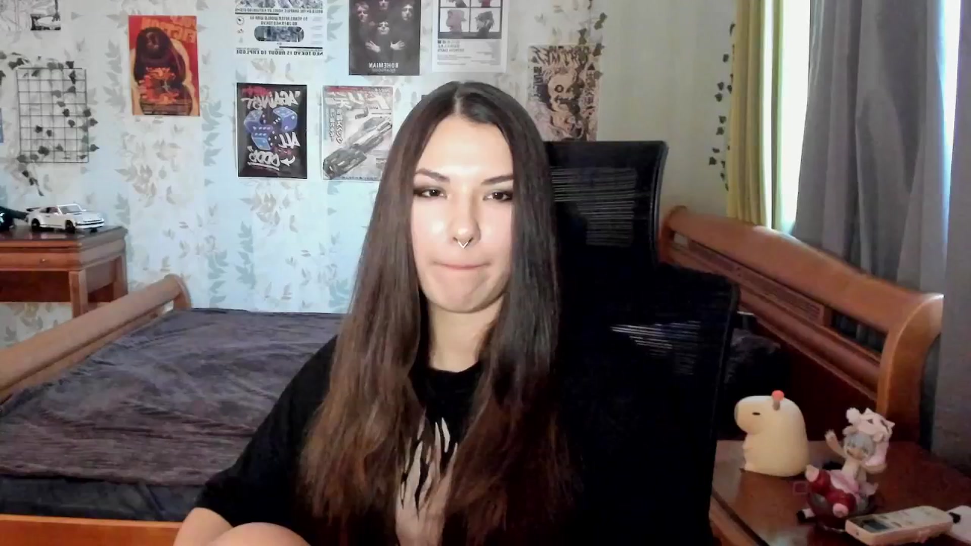 Gallery image thumbnail from AmnesiaGirl1's myfreecams stream on, 10/06/2025, 15:08 image 7 of 20