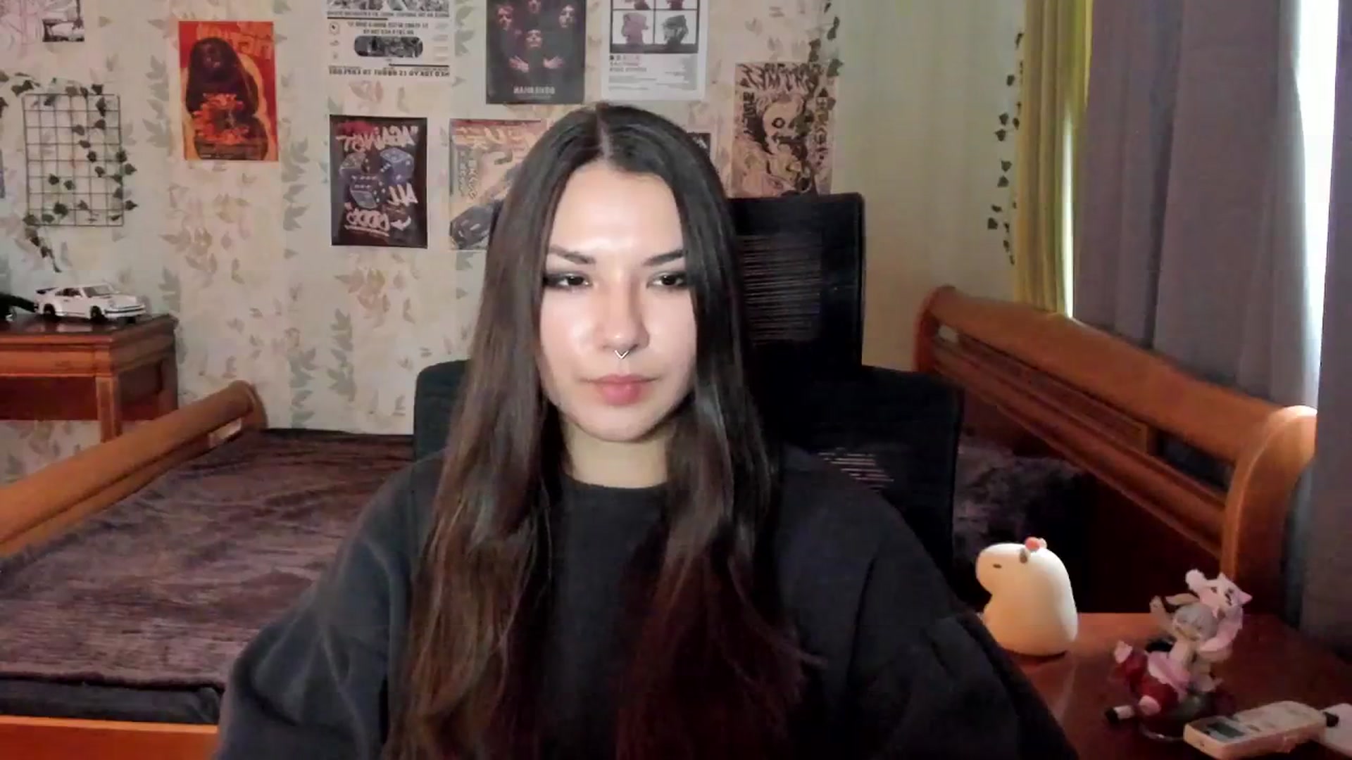 Gallery image thumbnail from AmnesiaGirl1's myfreecams stream on, 10/07/2025, 14:45 image 14 of 20