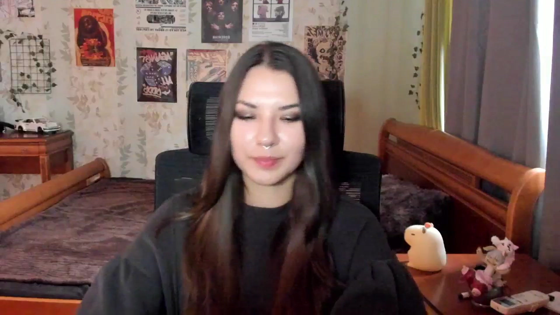 Gallery image thumbnail from AmnesiaGirl1's myfreecams stream on, 10/07/2025, 14:45 image 11 of 20
