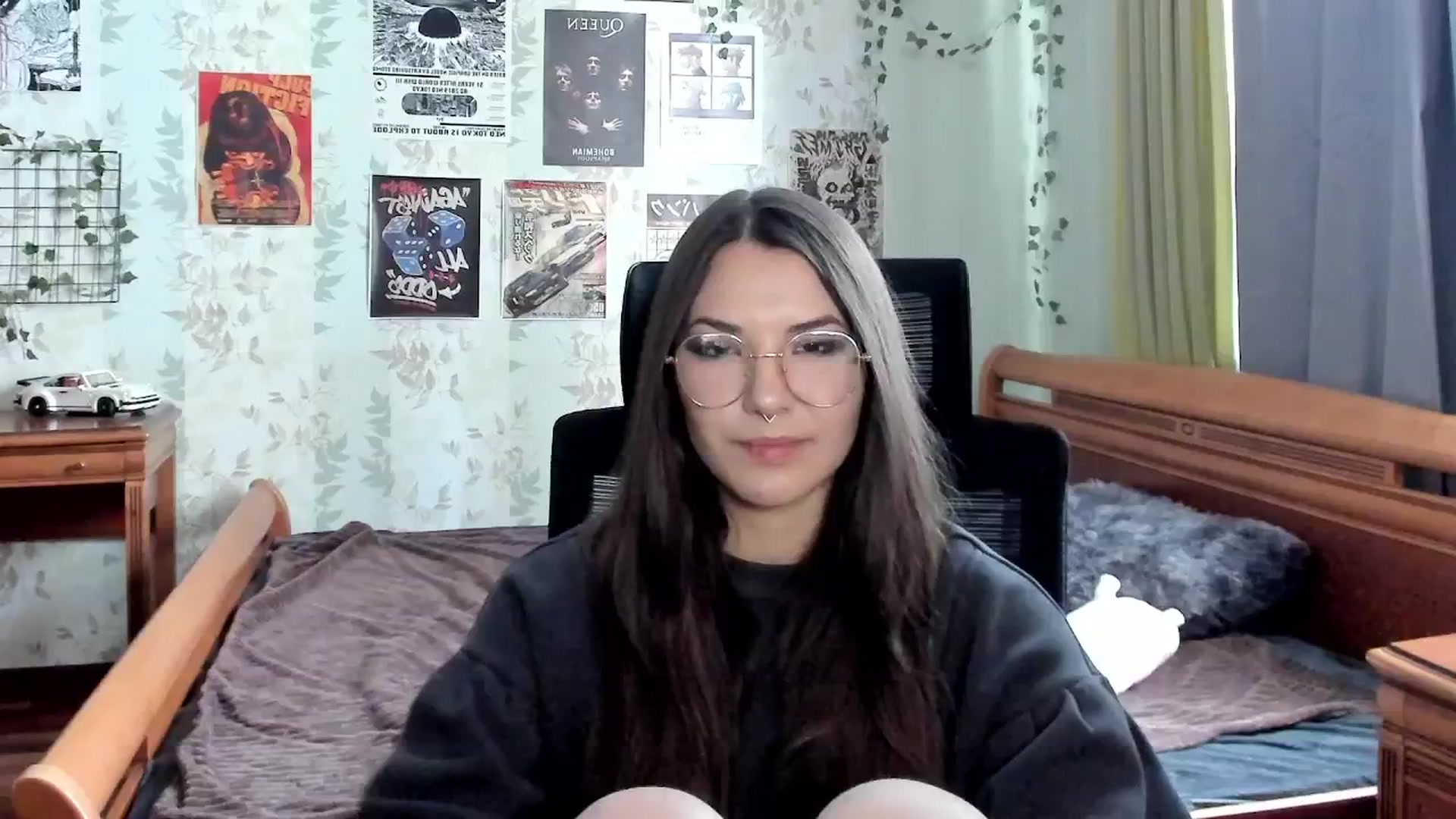 Gallery image thumbnail from AmnesiaGirl1's myfreecams stream on, 10/19/2025, 11:41 image 15 of 20