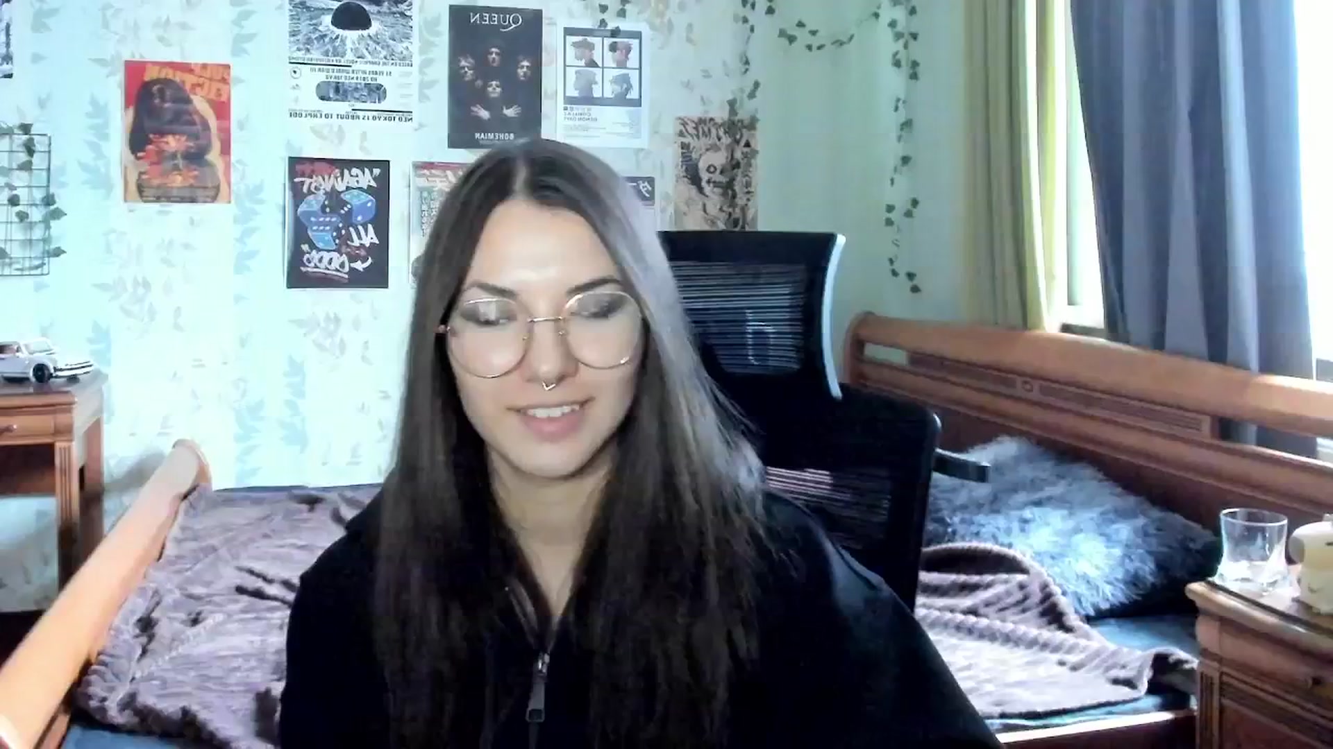 Gallery image thumbnail from AmnesiaGirl1's myfreecams stream on, 10/22/2025, 11:14 image 17 of 20