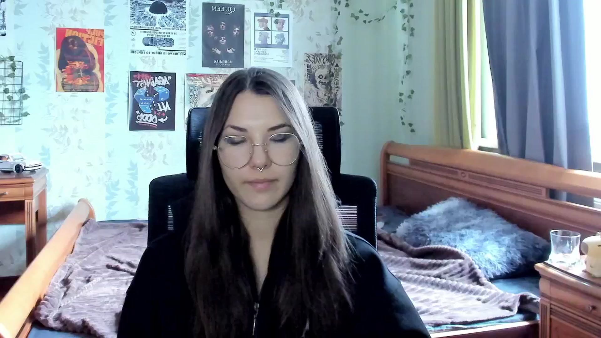 Gallery image thumbnail from AmnesiaGirl1's myfreecams stream on, 10/22/2025, 11:14 image 4 of 20
