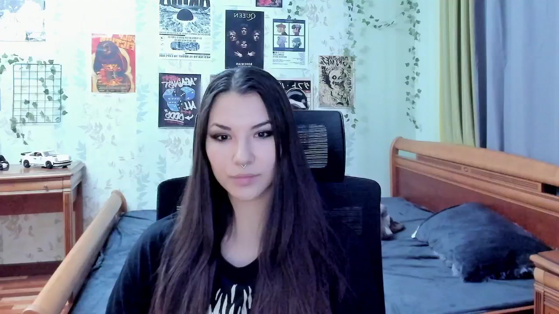 Gallery image thumbnail from AmnesiaGirl1's myfreecams stream on, 11/01/2025, 15:50 image 14 of 20