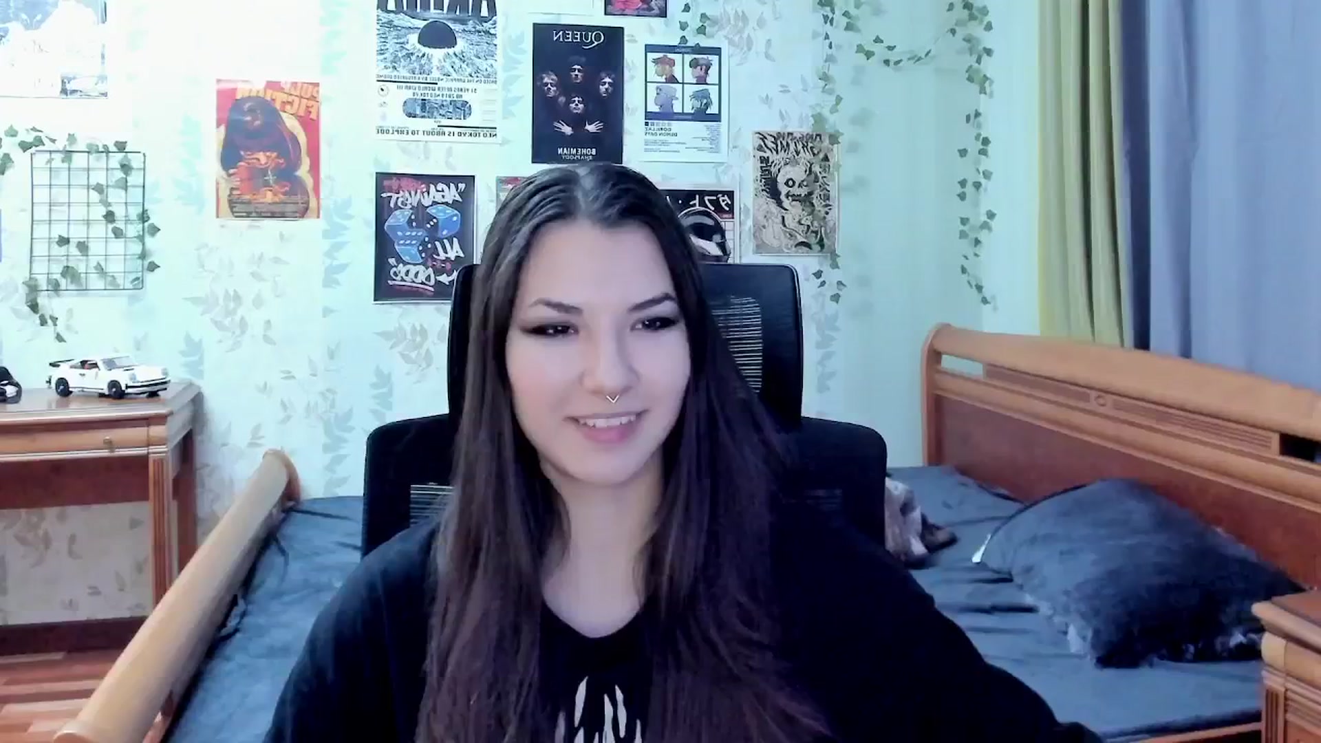 Gallery image thumbnail from AmnesiaGirl1's myfreecams stream on, 11/01/2025, 15:50 image 7 of 20