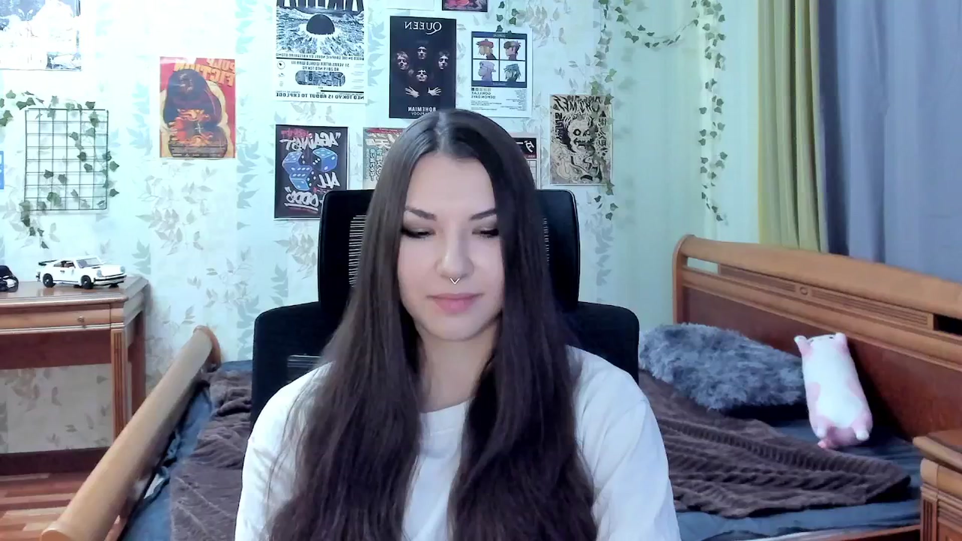 Gallery image thumbnail from AmnesiaGirl1's myfreecams stream on, 11/02/2025, 11:33 image 19 of 20