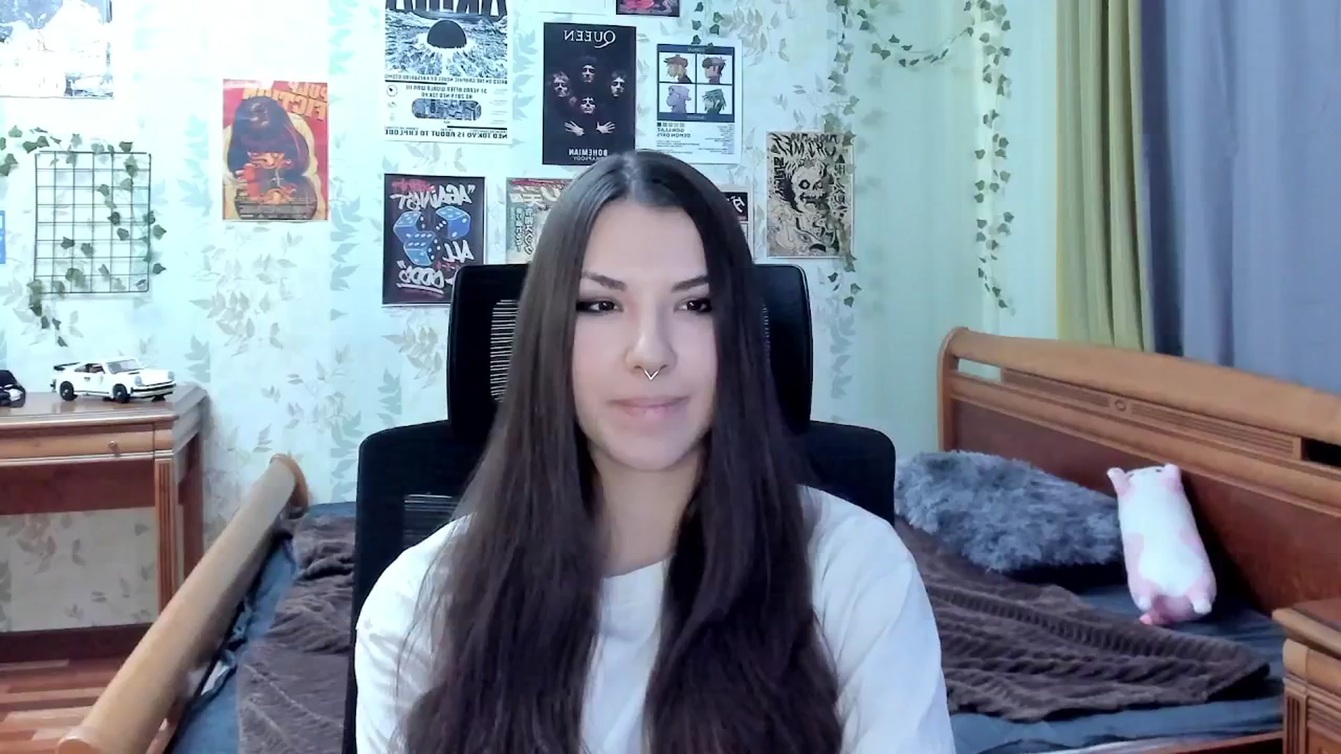 Gallery image thumbnail from AmnesiaGirl1's myfreecams stream on, 11/02/2025, 11:33 image 18 of 20