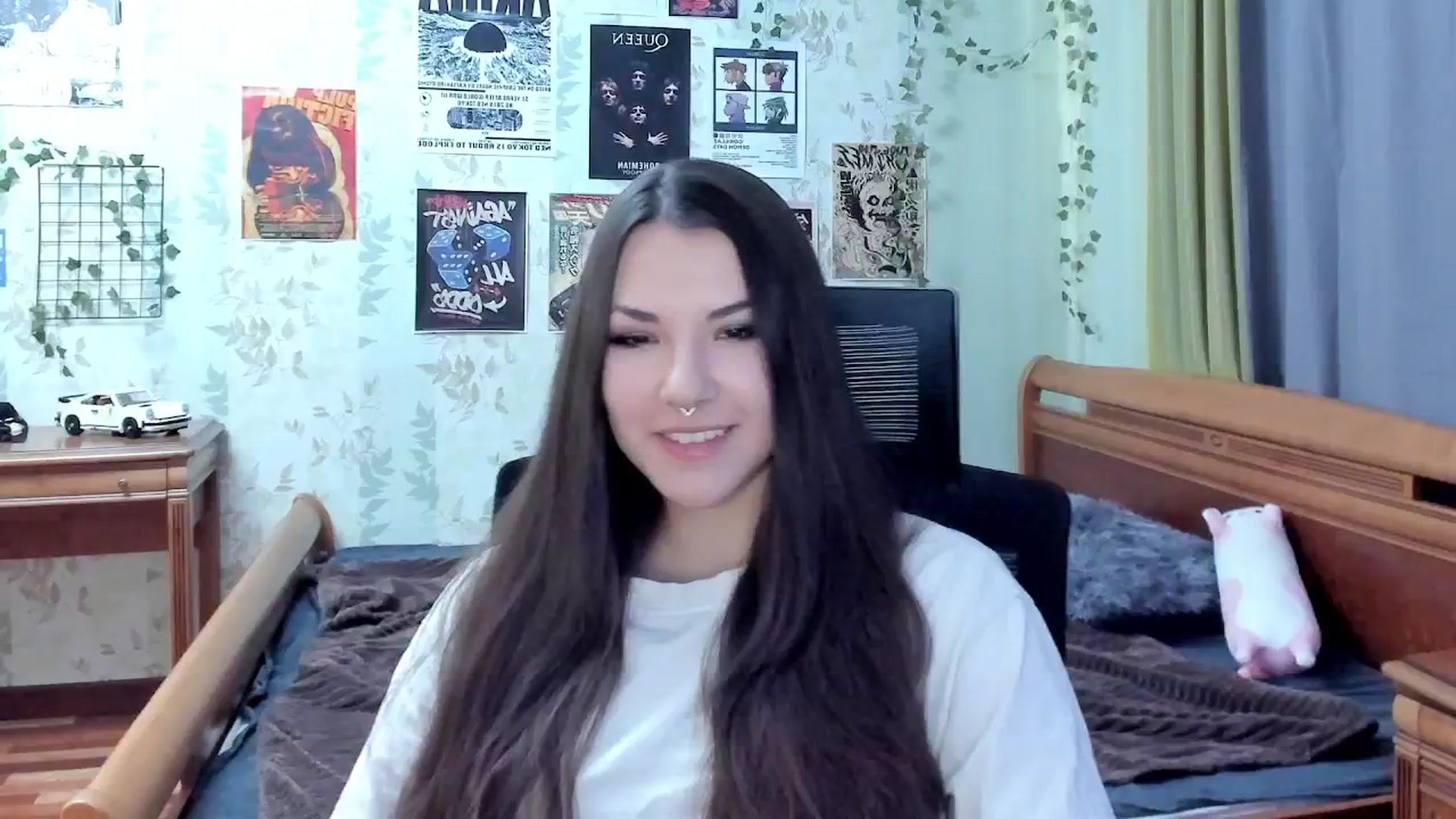 Gallery image thumbnail from AmnesiaGirl1's myfreecams stream on, 11/02/2025, 11:33 image 9 of 20