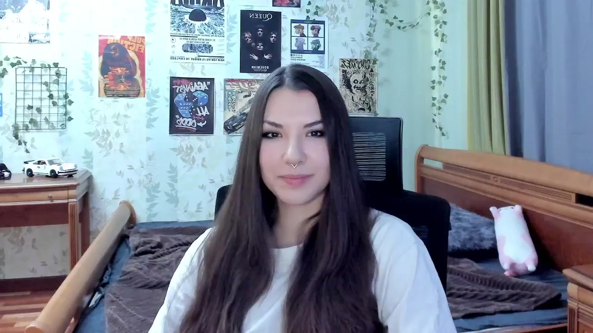 Gallery image thumbnail from AmnesiaGirl1's myfreecams stream on, 11/02/2025, 11:33 image 8 of 20