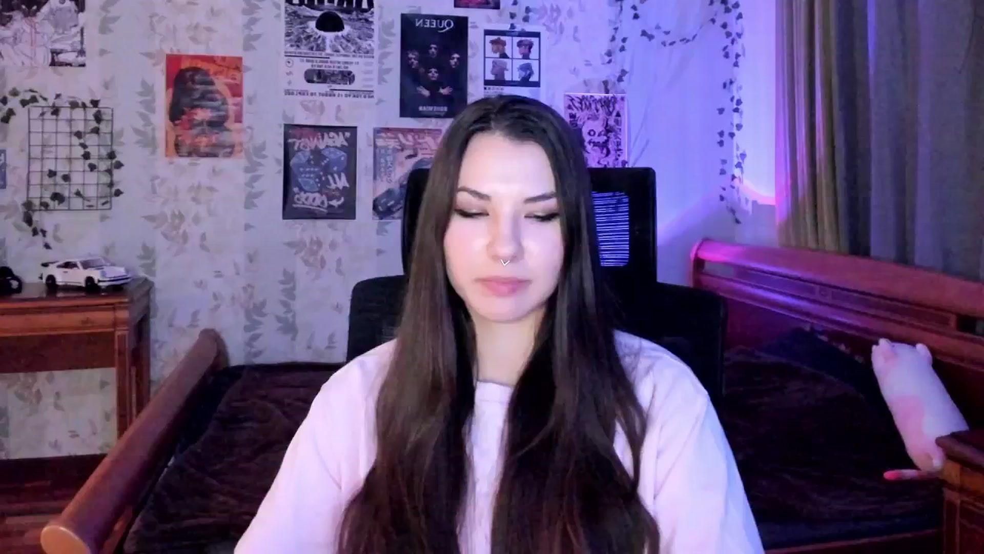 Gallery image thumbnail from AmnesiaGirl1's myfreecams stream on, 11/03/2025, 15:09 image 14 of 20
