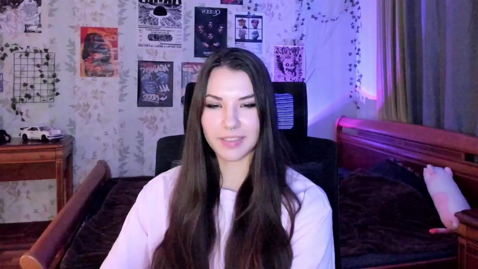 Gallery image thumbnail from AmnesiaGirl1's myfreecams stream on, 11/03/2025, 15:09 image 15 of 20