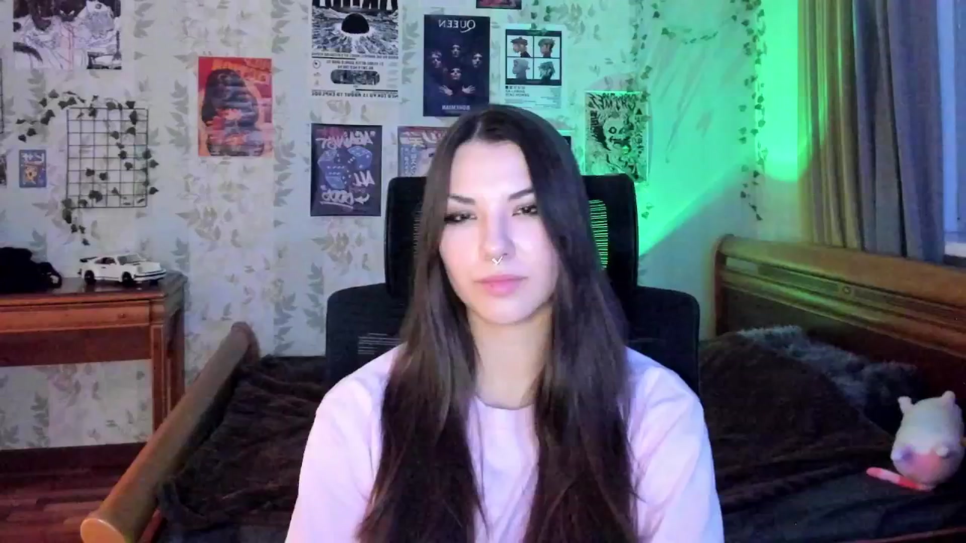 Gallery image thumbnail from AmnesiaGirl1's myfreecams stream on, 11/05/2025, 16:03 image 3 of 20