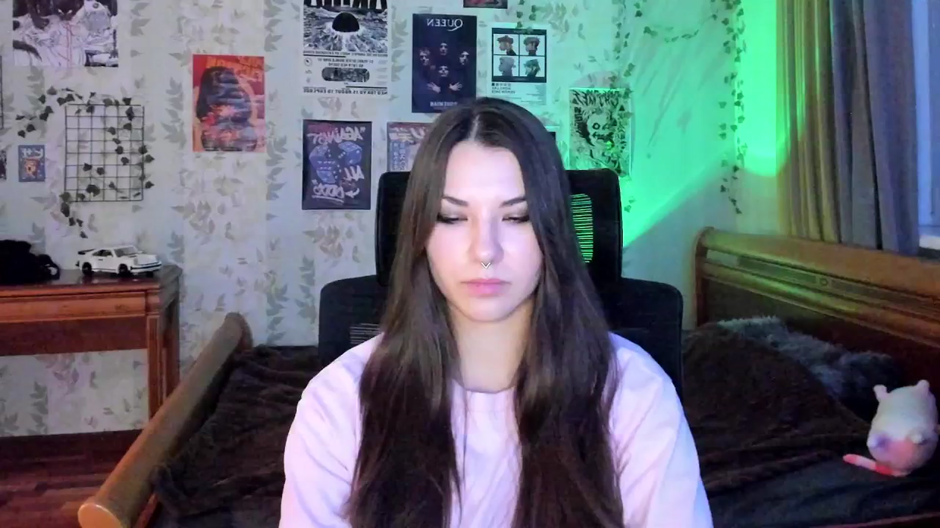 Gallery image thumbnail from AmnesiaGirl1's myfreecams stream on, 11/05/2025, 16:03 image 1 of 20