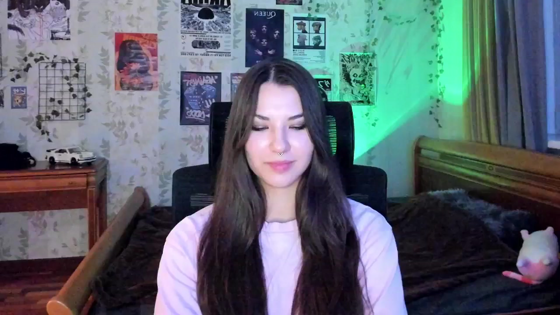 Gallery image thumbnail from AmnesiaGirl1's myfreecams stream on, 11/05/2025, 16:03 image 11 of 20