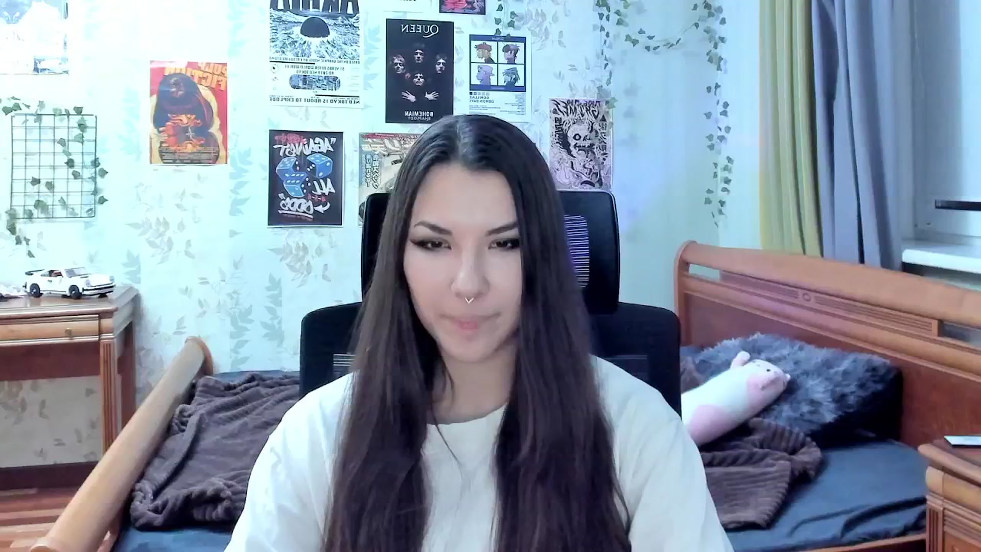 Gallery image thumbnail from AmnesiaGirl1's myfreecams stream on, 11/06/2025, 15:50 image 7 of 20