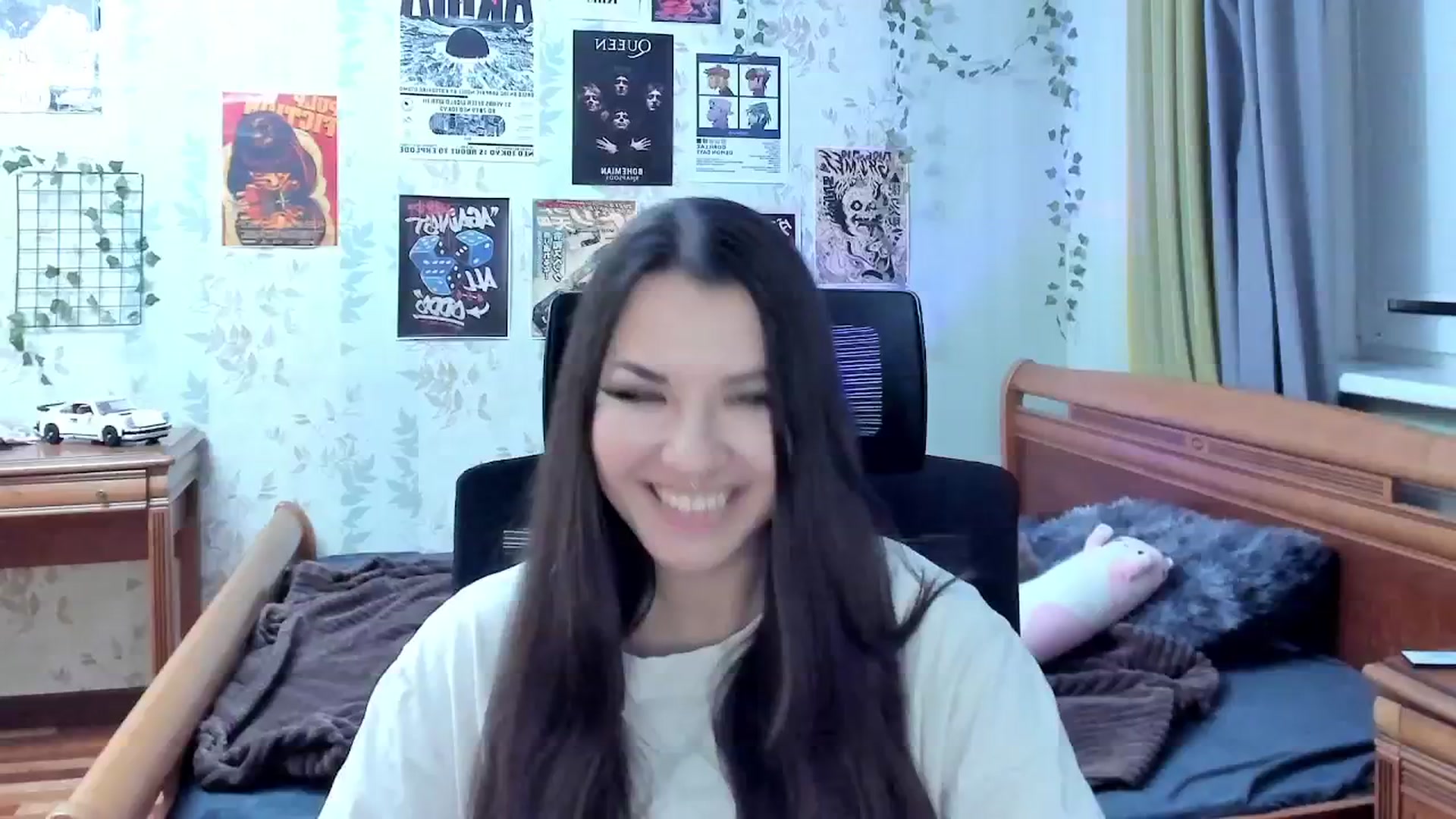 Gallery image thumbnail from AmnesiaGirl1's myfreecams stream on, 11/06/2025, 15:50 image 18 of 20