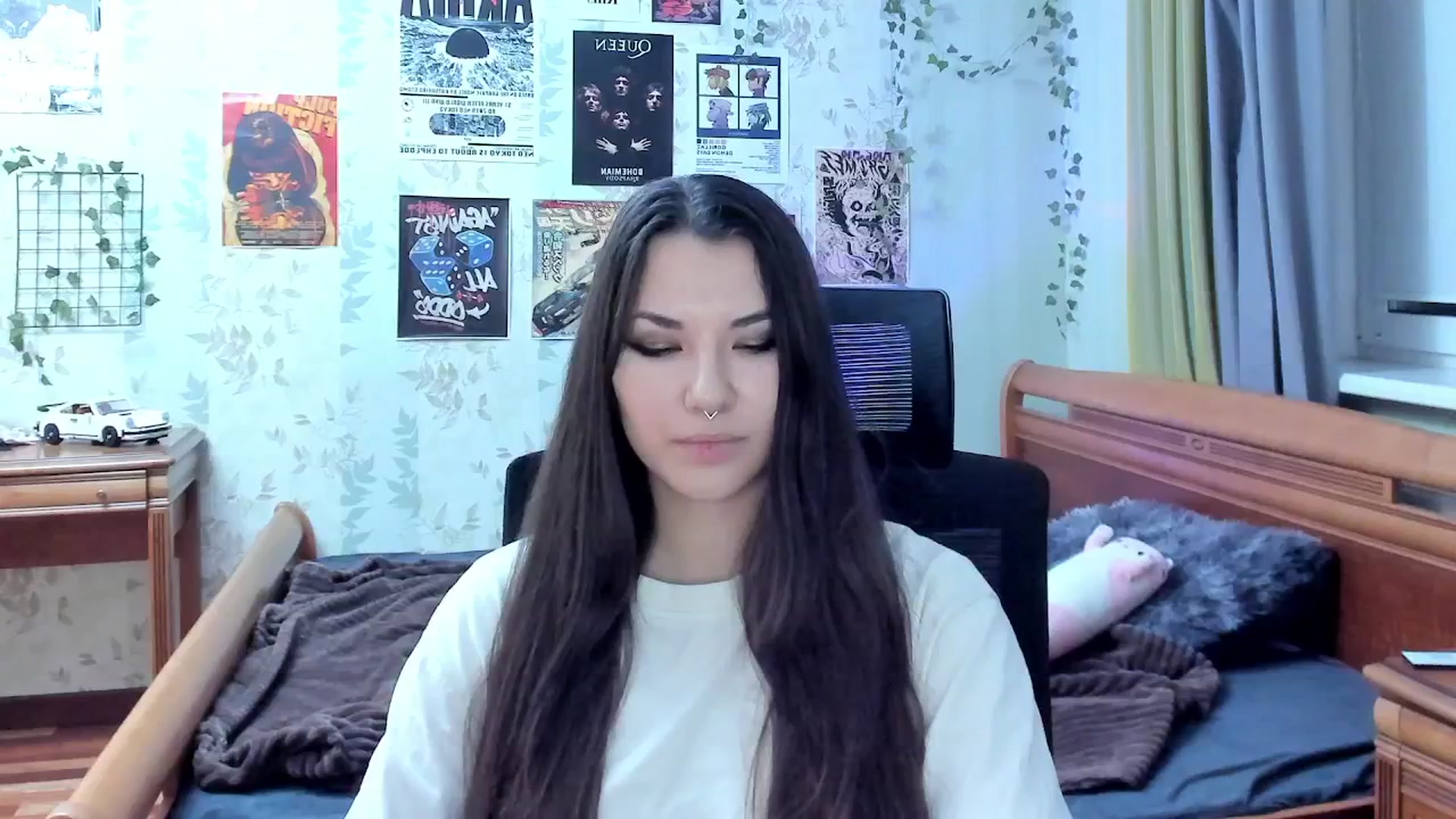 Gallery image thumbnail from AmnesiaGirl1's myfreecams stream on, 11/06/2025, 16:50 image 12 of 20