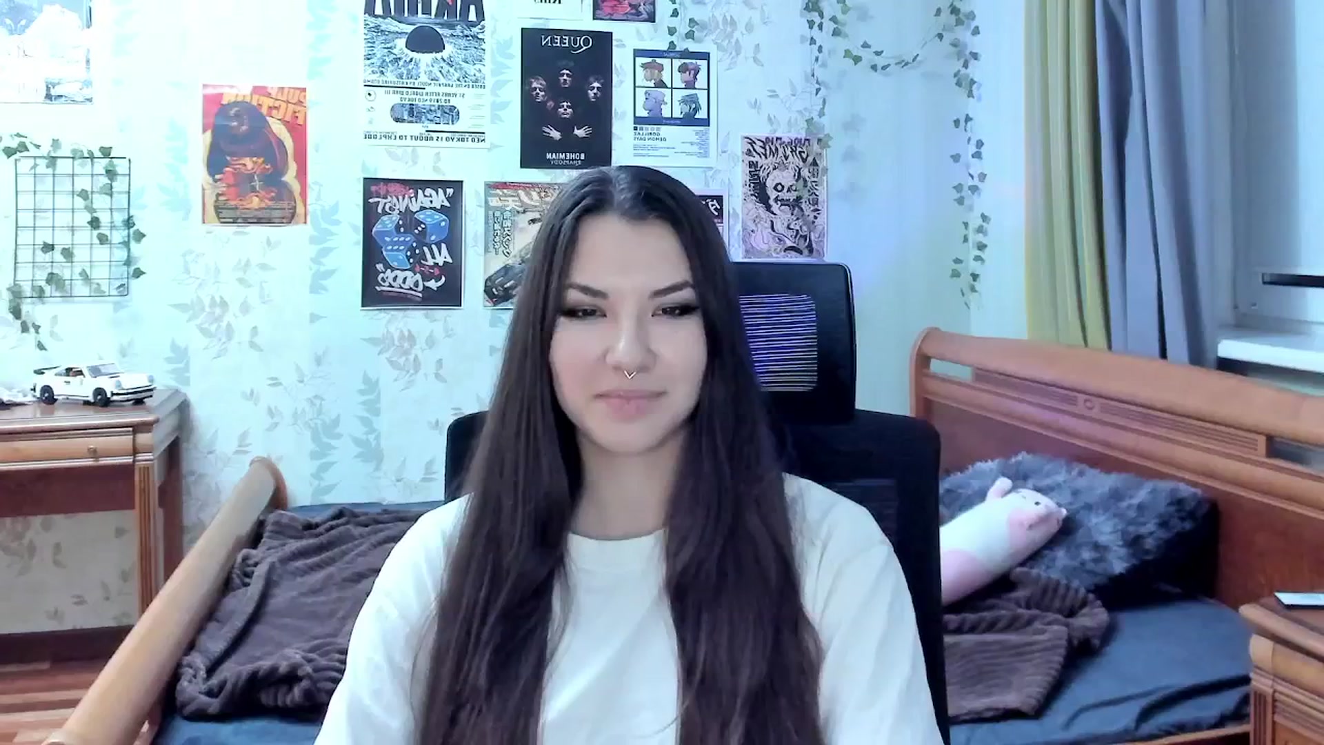 Gallery image thumbnail from AmnesiaGirl1's myfreecams stream on, 11/06/2025, 16:50 image 15 of 20
