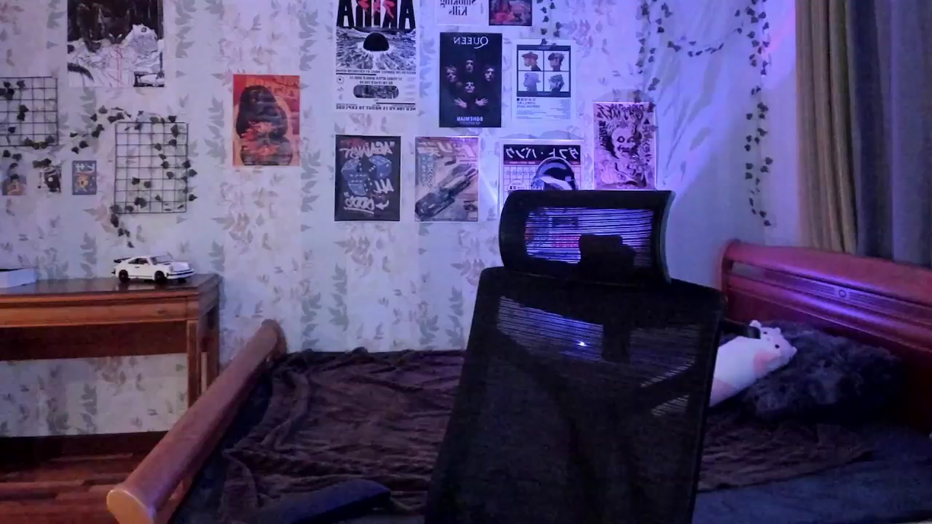 Gallery image thumbnail from AmnesiaGirl1's myfreecams stream on, 11/13/2025, 14:07 image 10 of 20