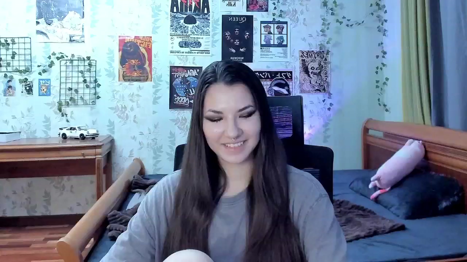 Gallery image thumbnail from AmnesiaGirl1's myfreecams stream on, 11/15/2025, 16:54 image 11 of 20