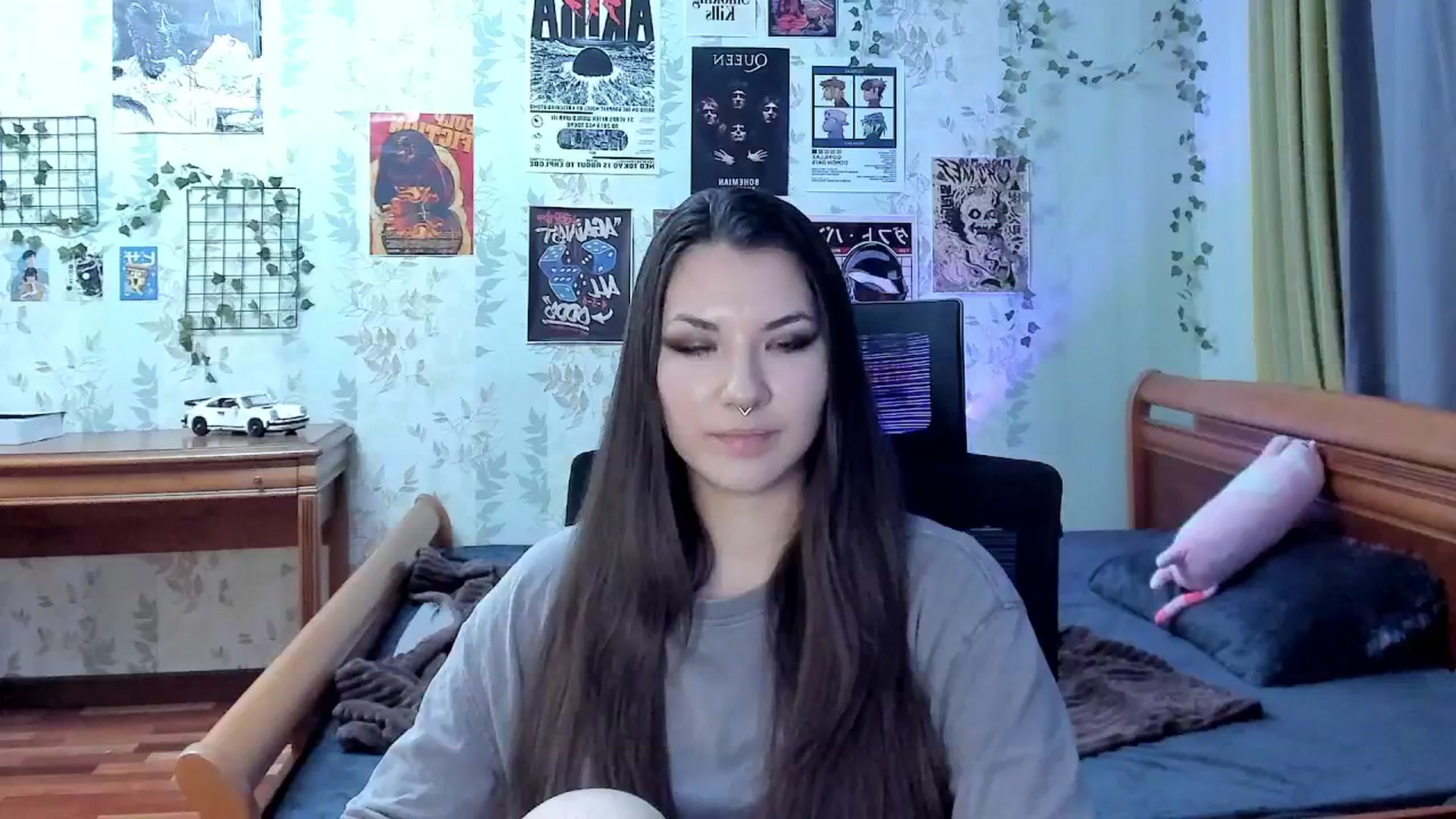 Gallery image thumbnail from AmnesiaGirl1's myfreecams stream on, 11/15/2025, 16:54 image 14 of 20