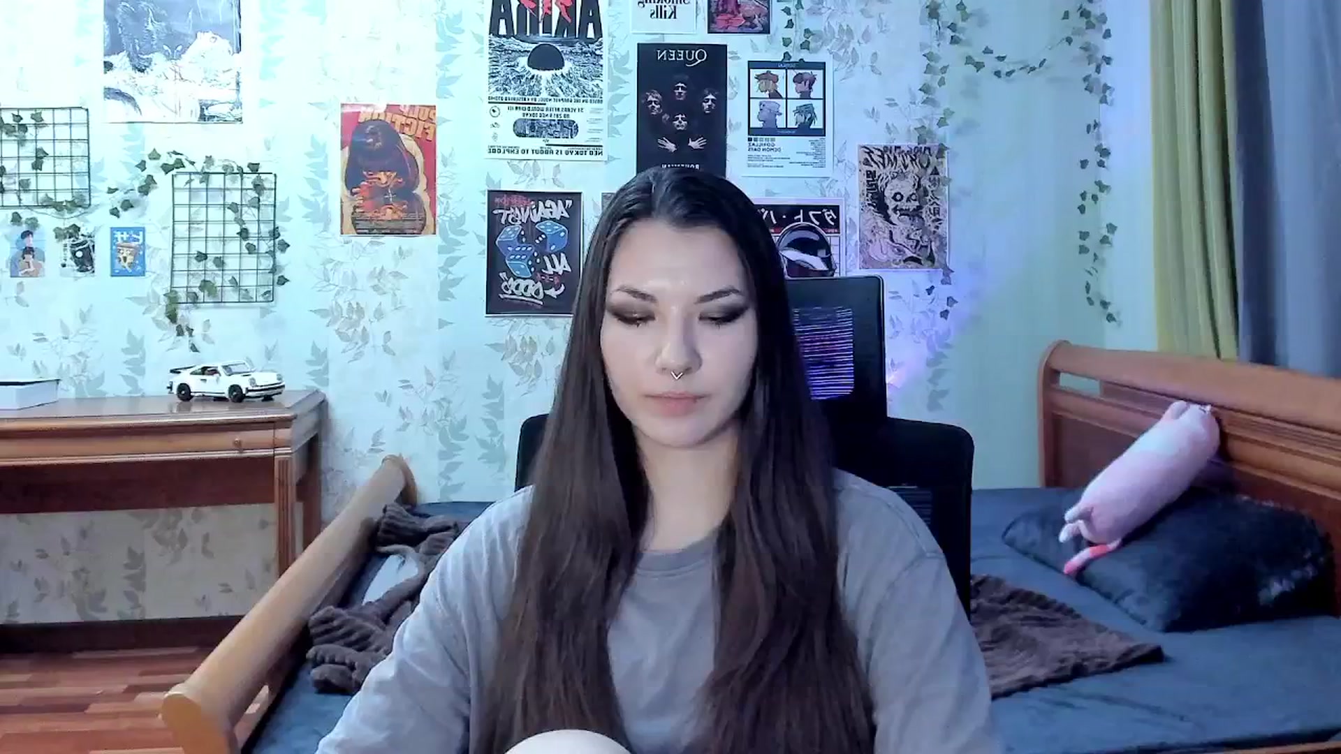 Gallery image thumbnail from AmnesiaGirl1's myfreecams stream on, 11/15/2025, 16:54 image 8 of 20