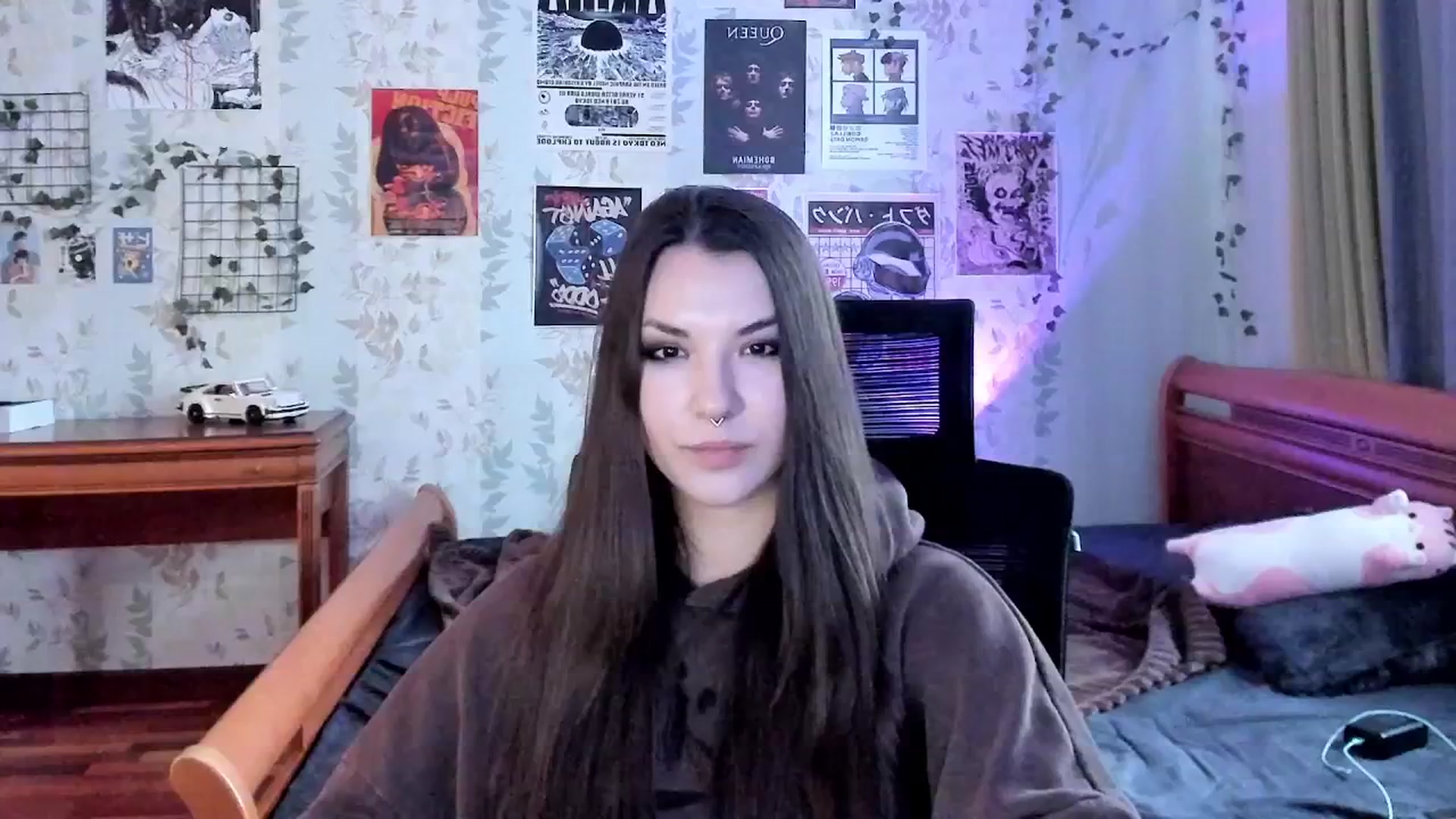 Gallery image thumbnail from AmnesiaGirl1's myfreecams stream on, 11/17/2025, 12:33 image 14 of 20